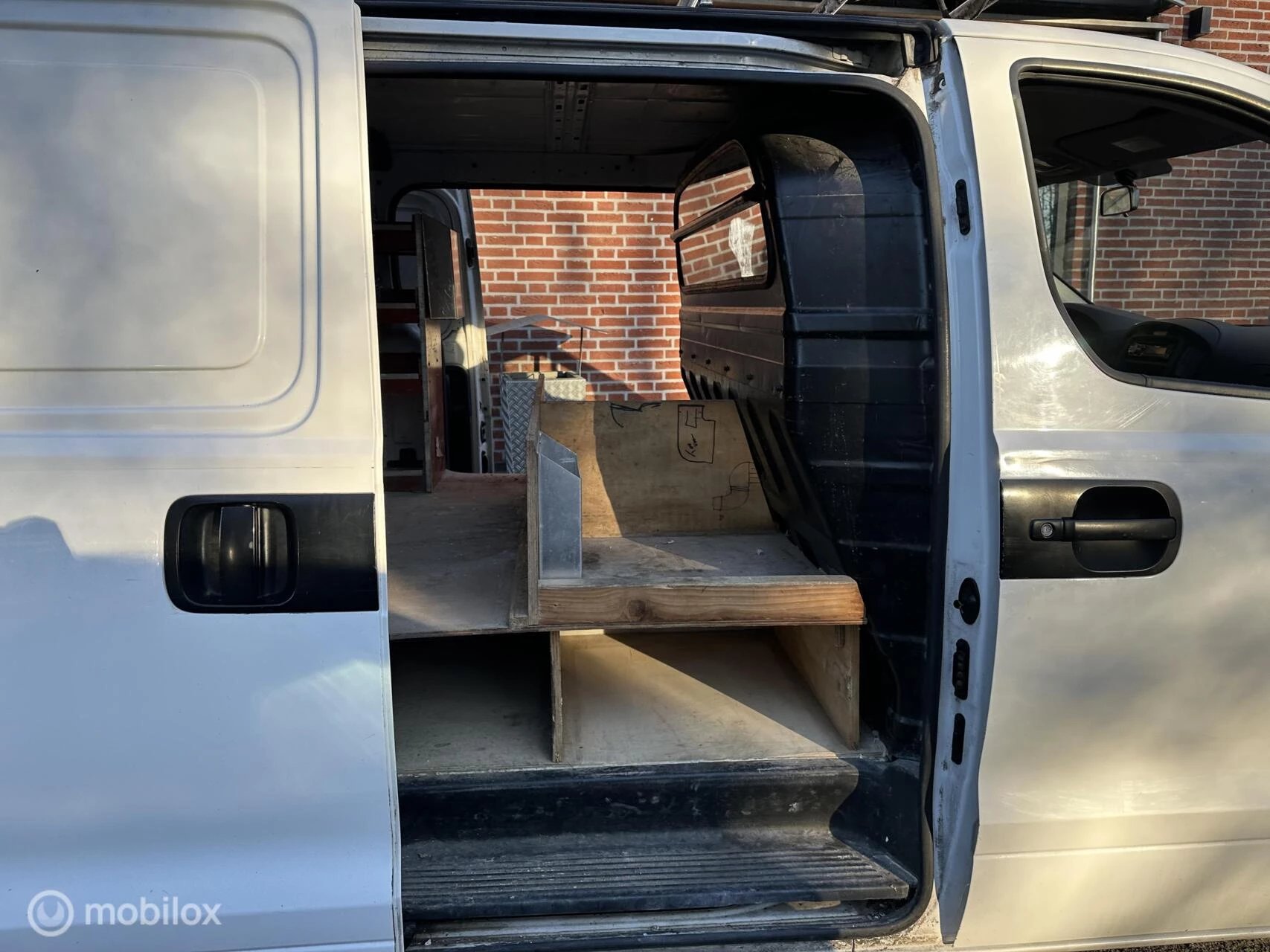 Hoofdafbeelding Hyundai H300