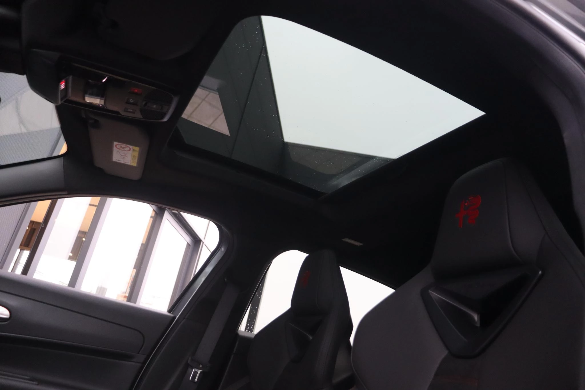 Hoofdafbeelding Alfa Romeo Junior