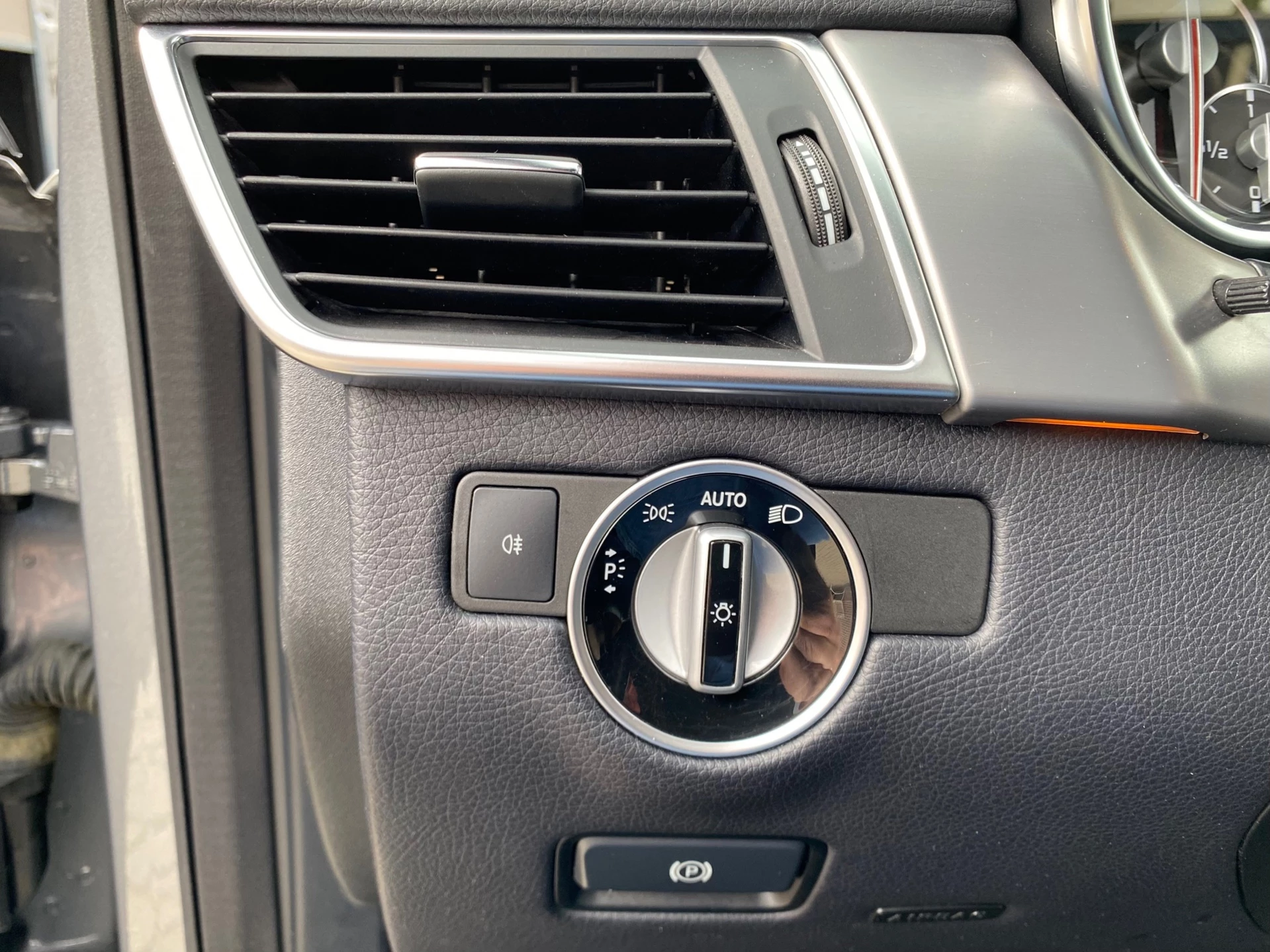 Hoofdafbeelding Mercedes-Benz M-Klasse
