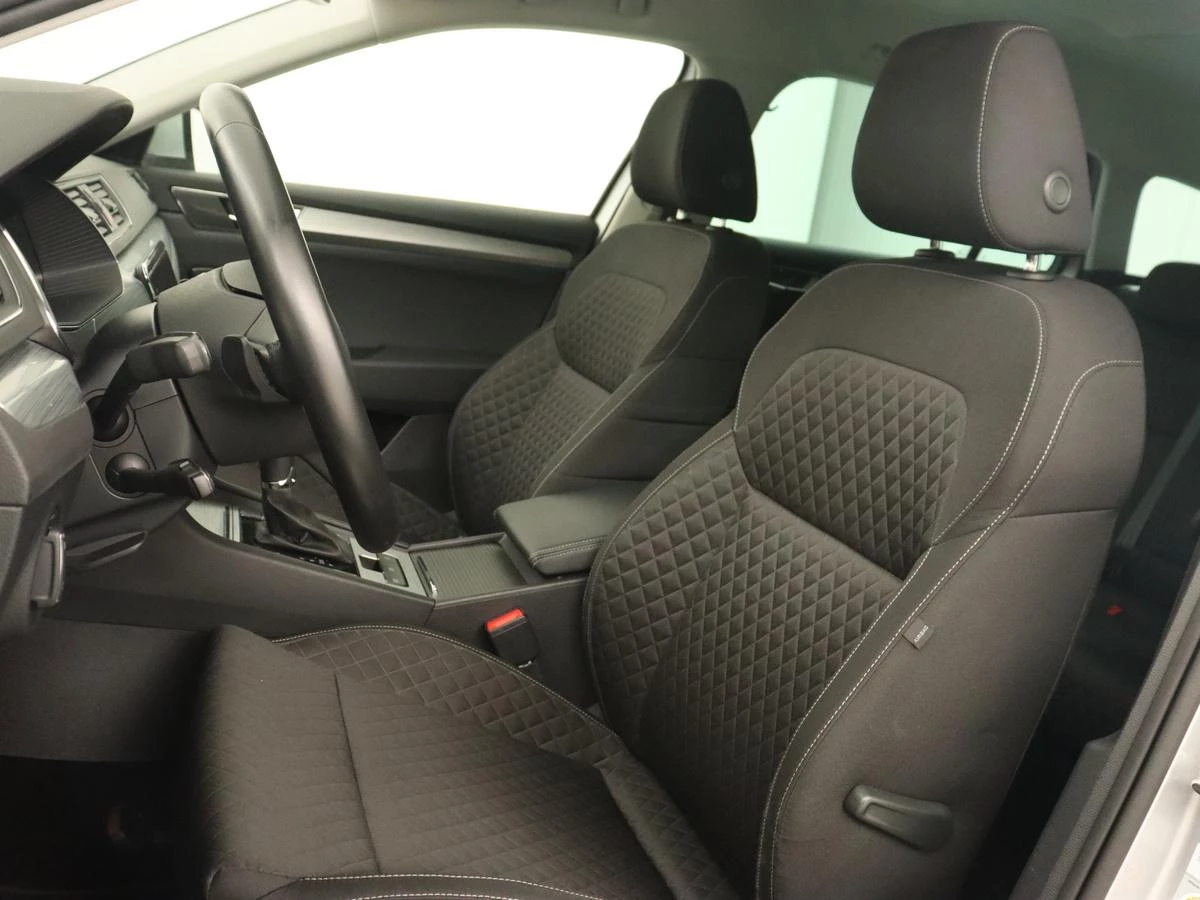 Hoofdafbeelding Škoda Superb