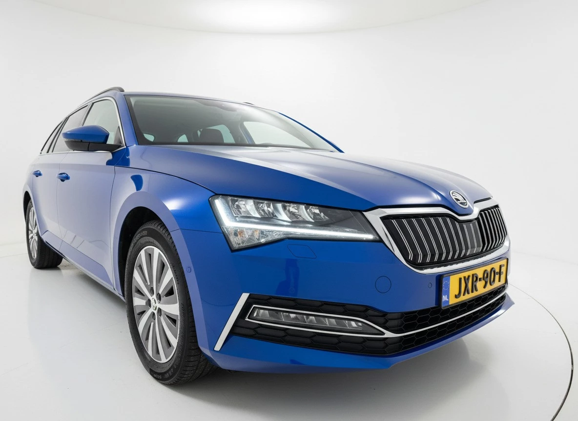 Hoofdafbeelding Škoda Superb