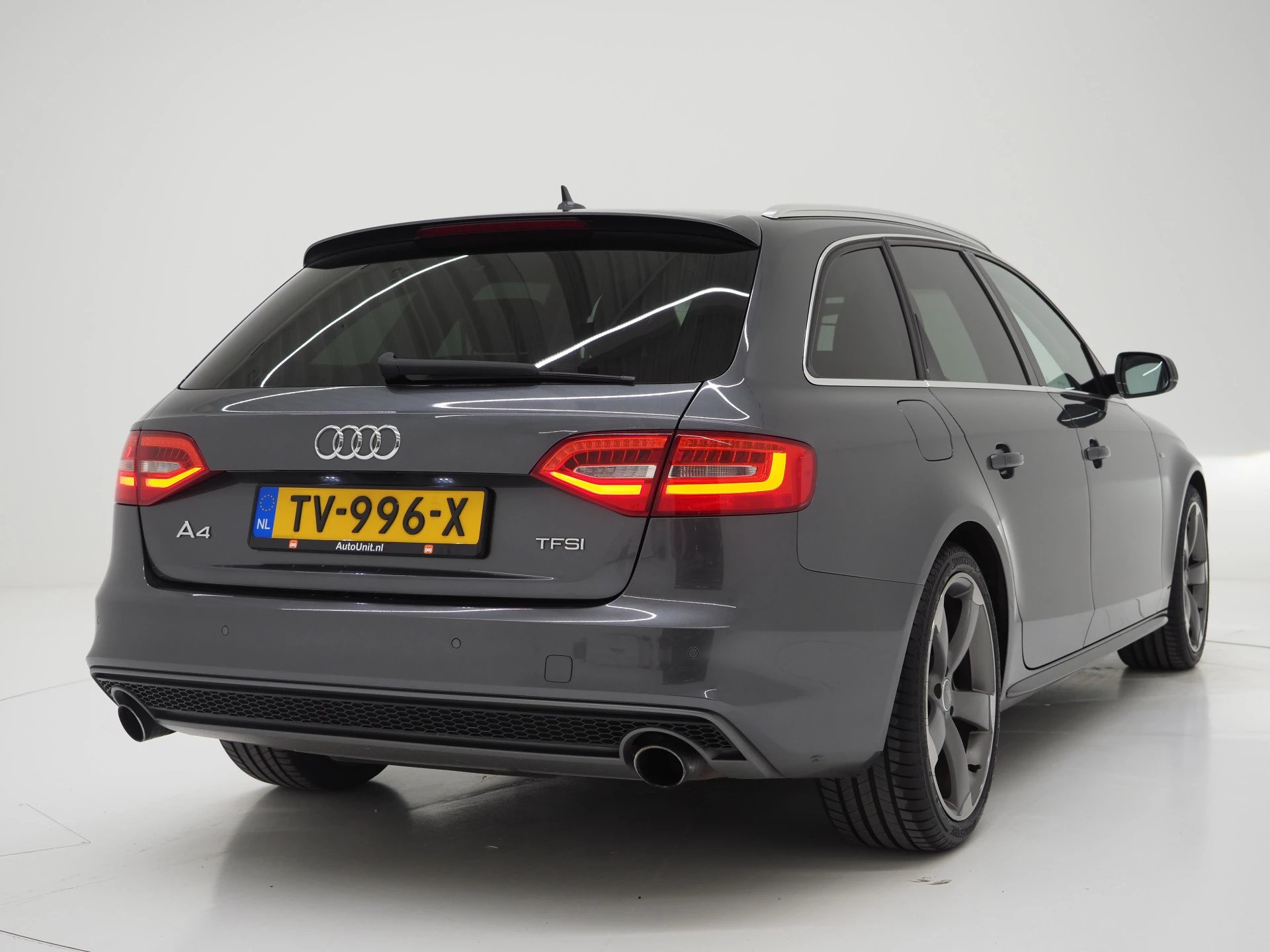 Hoofdafbeelding Audi A4