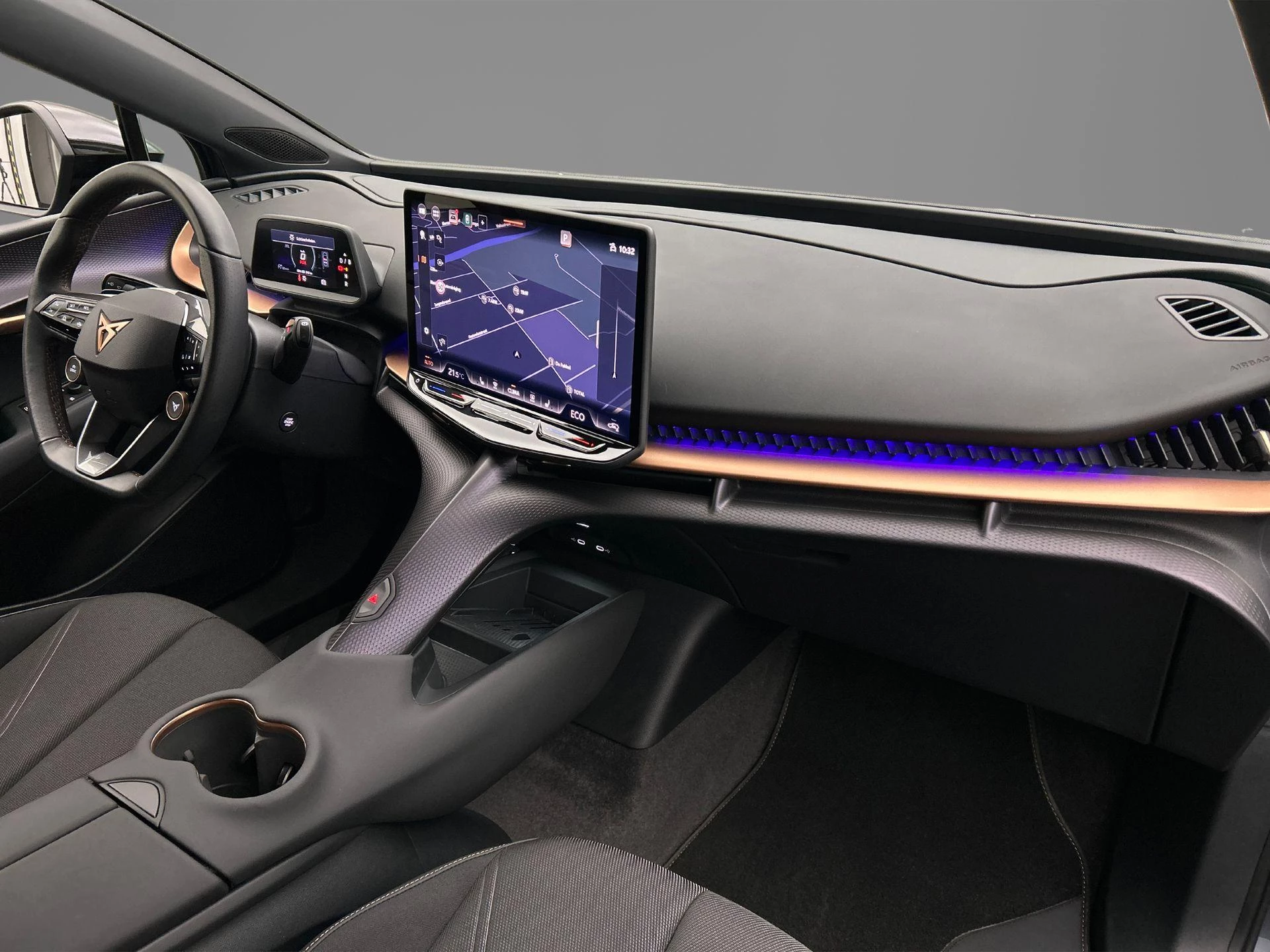 Hoofdafbeelding CUPRA Tavascan