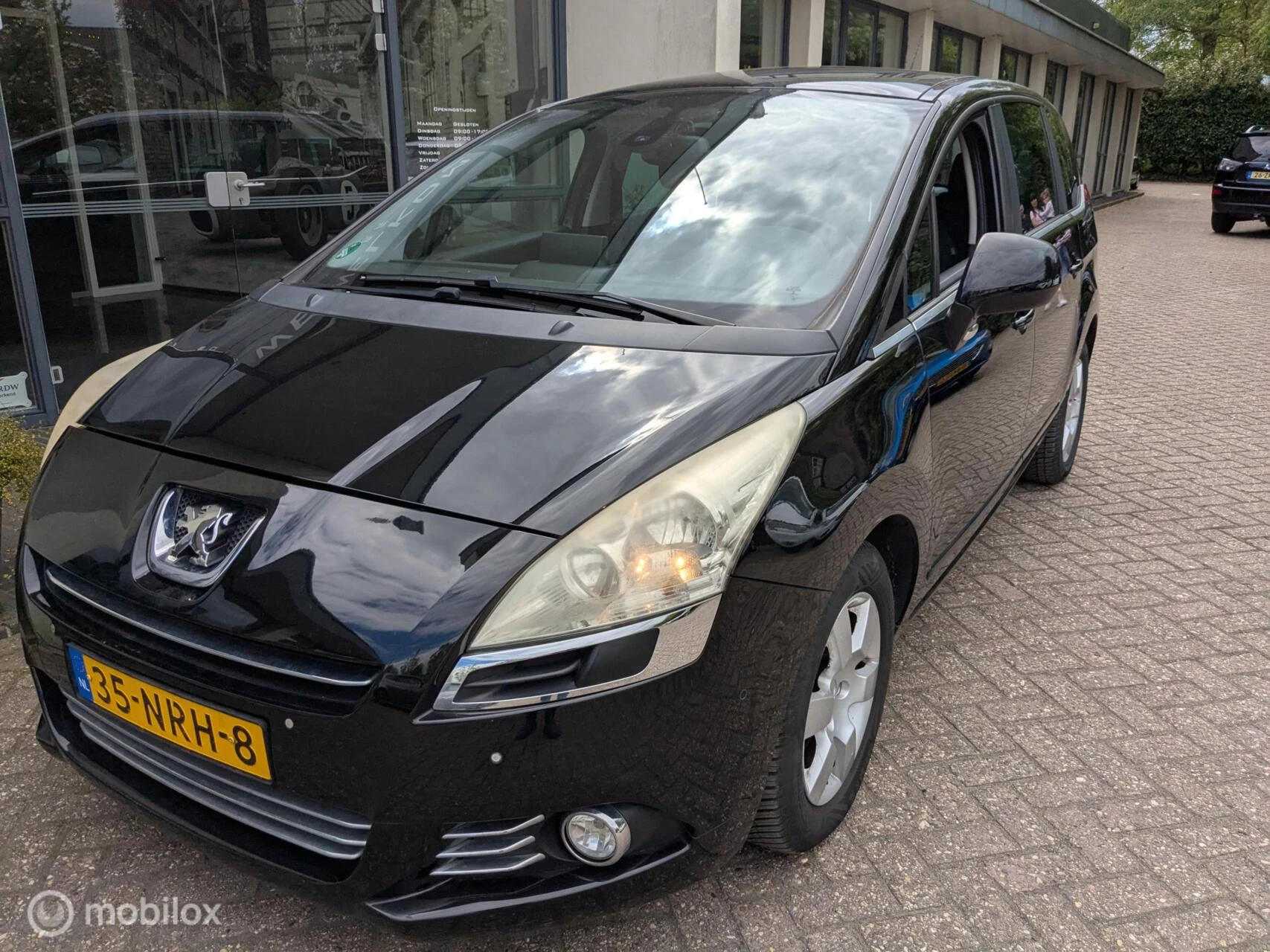 Hoofdafbeelding Peugeot 5008