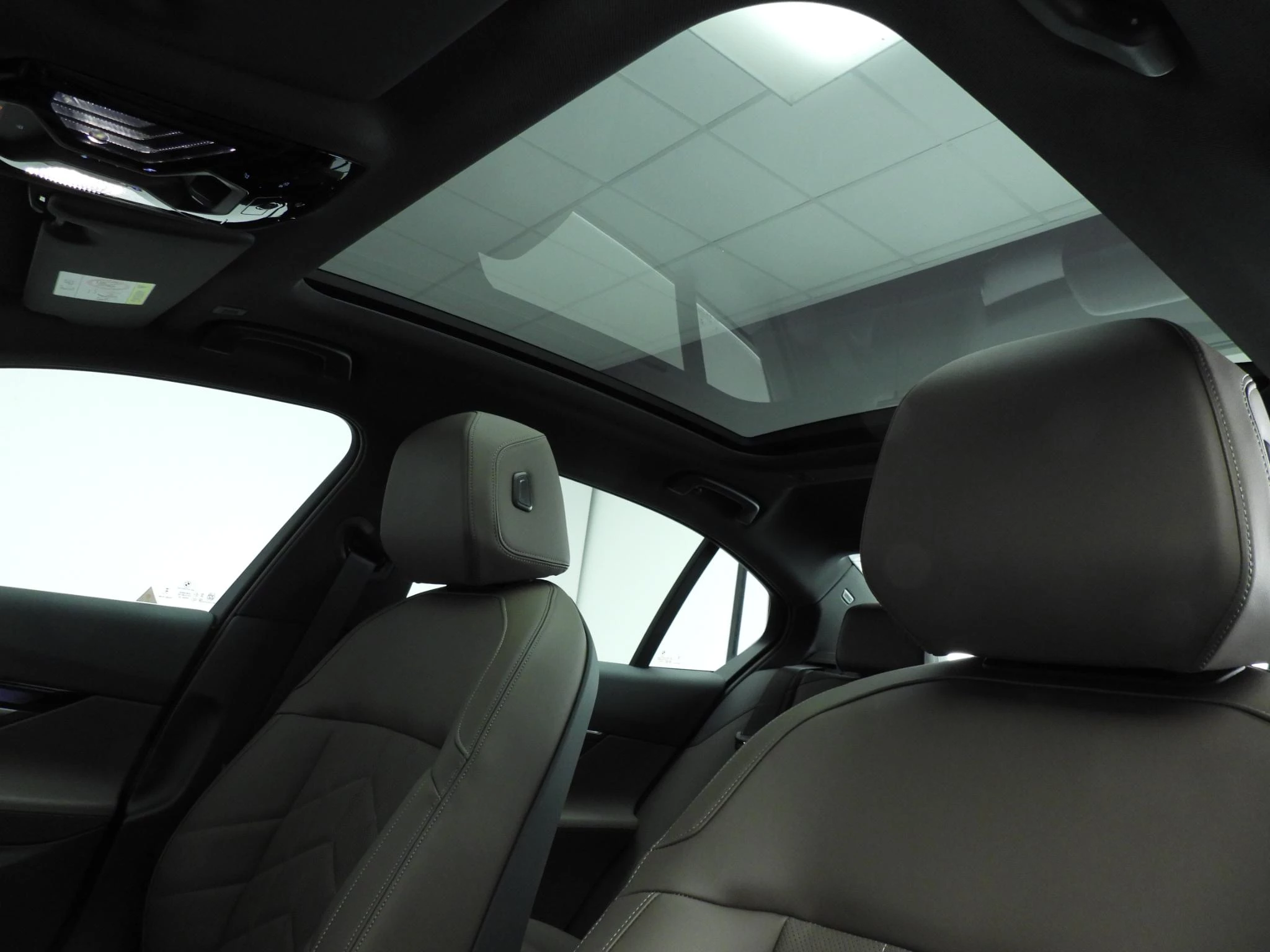 Hoofdafbeelding BMW i5