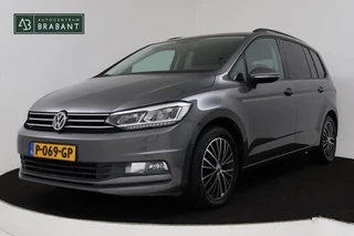 Hoofdafbeelding Volkswagen Touran Volkswagen Touran 1.4 TSI Highline 7p (PARKEERSENSOREN, TREKHAAK, STOELVERWARMING, NAVI, CARPLAY, CRUISE CONTROL)
