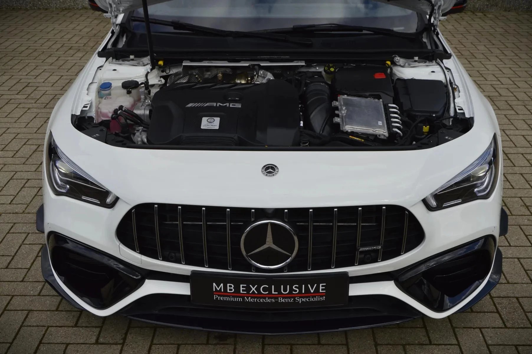 Hoofdafbeelding Mercedes-Benz CLA