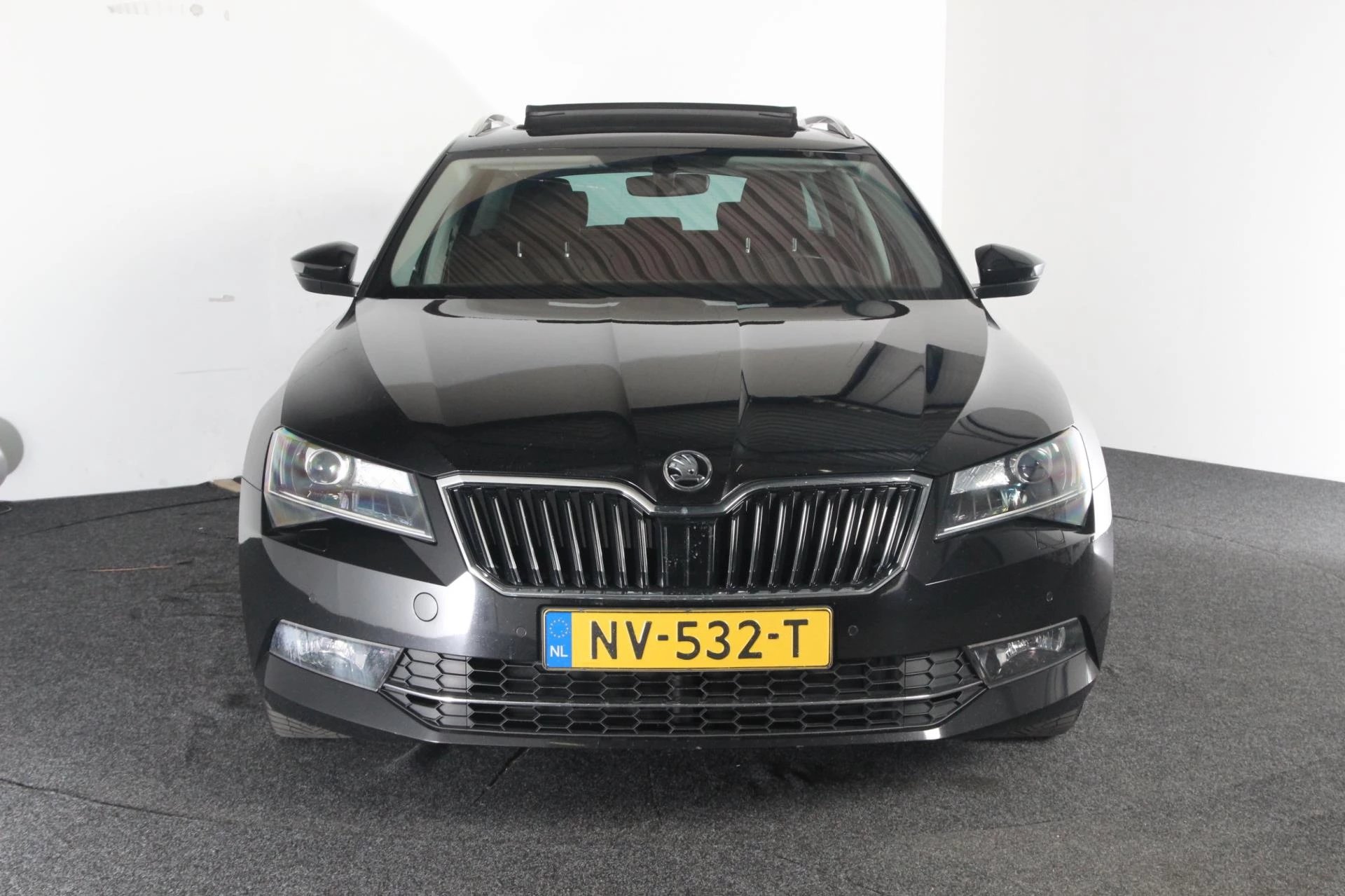 Hoofdafbeelding Škoda Superb