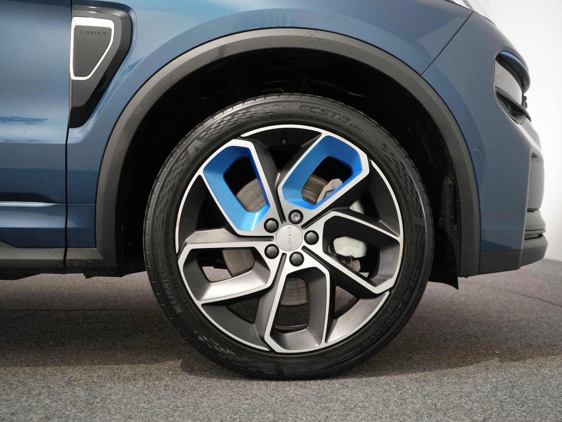 Hoofdafbeelding Lynk & Co 01