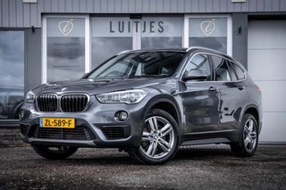 BMW X1 SDrive20i High-Executive Trekhaak I Head-up I NL-auto I Dealer-ond. I Elek.-A.klep I Sportstoelen