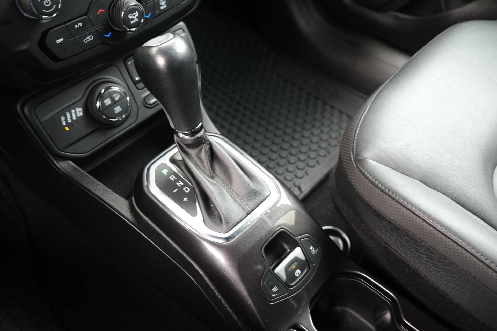 Hoofdafbeelding Jeep Renegade