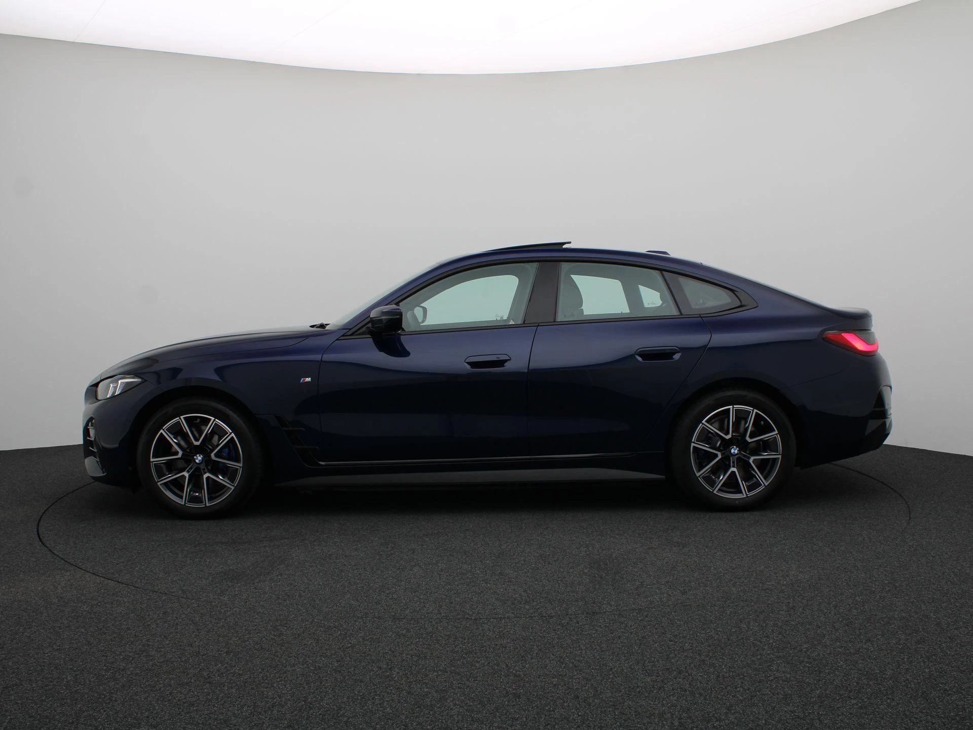 Hoofdafbeelding BMW i4