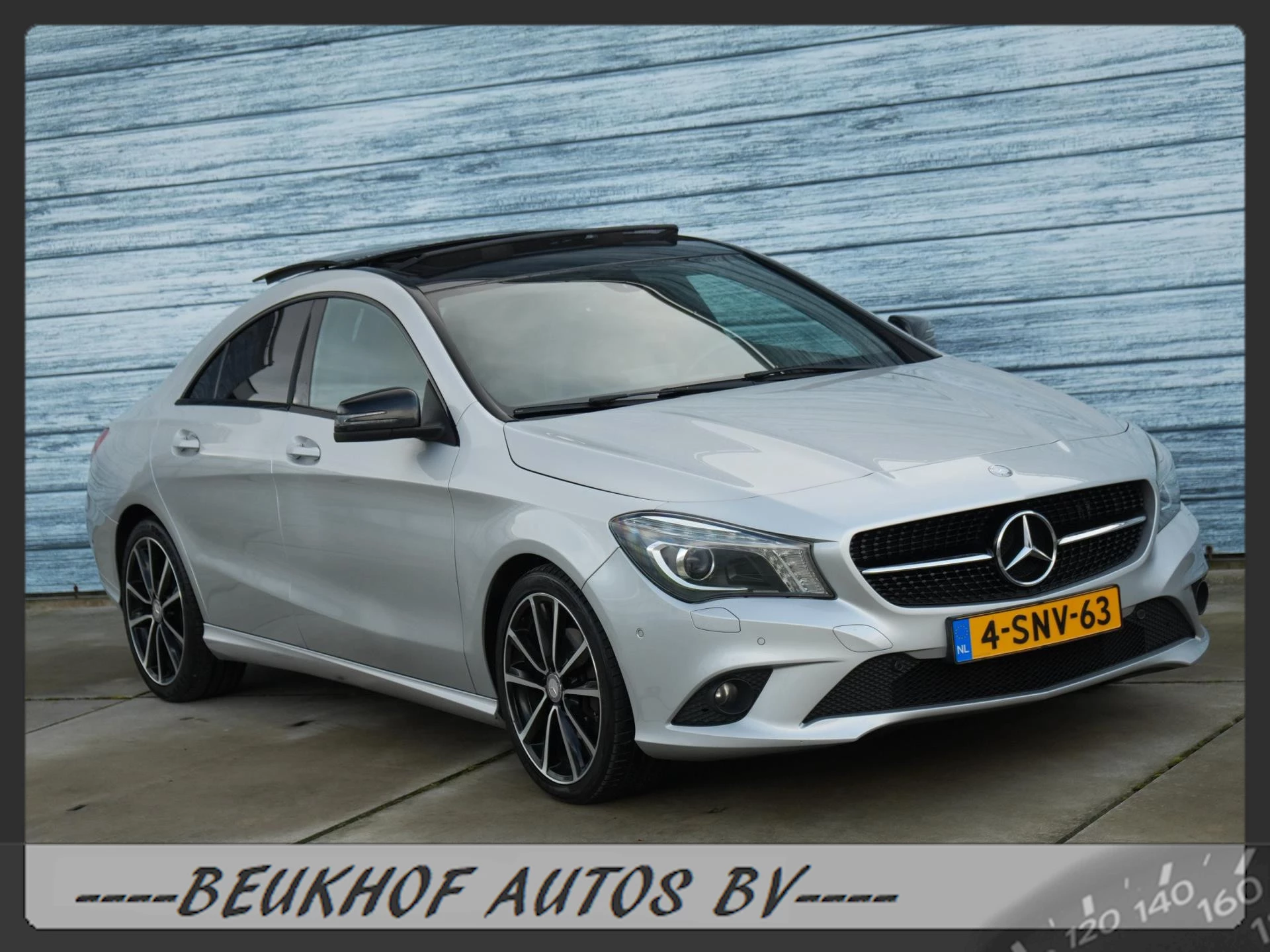 Hoofdafbeelding Mercedes-Benz CLA