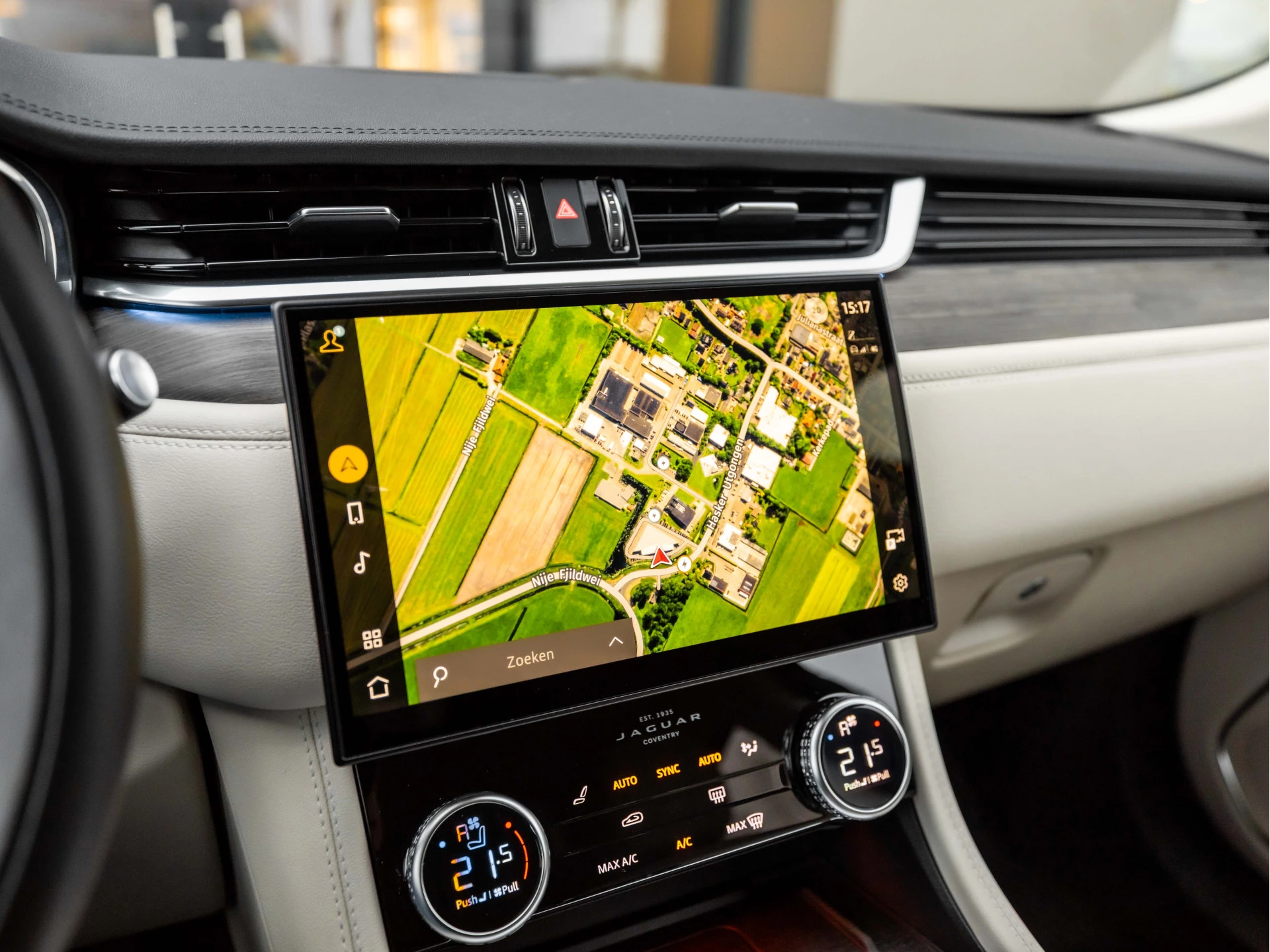 Hoofdafbeelding Jaguar F-PACE