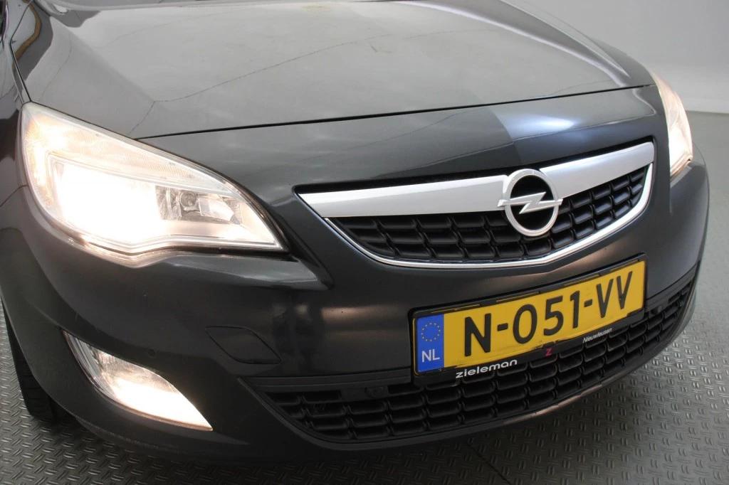 Hoofdafbeelding Opel Astra