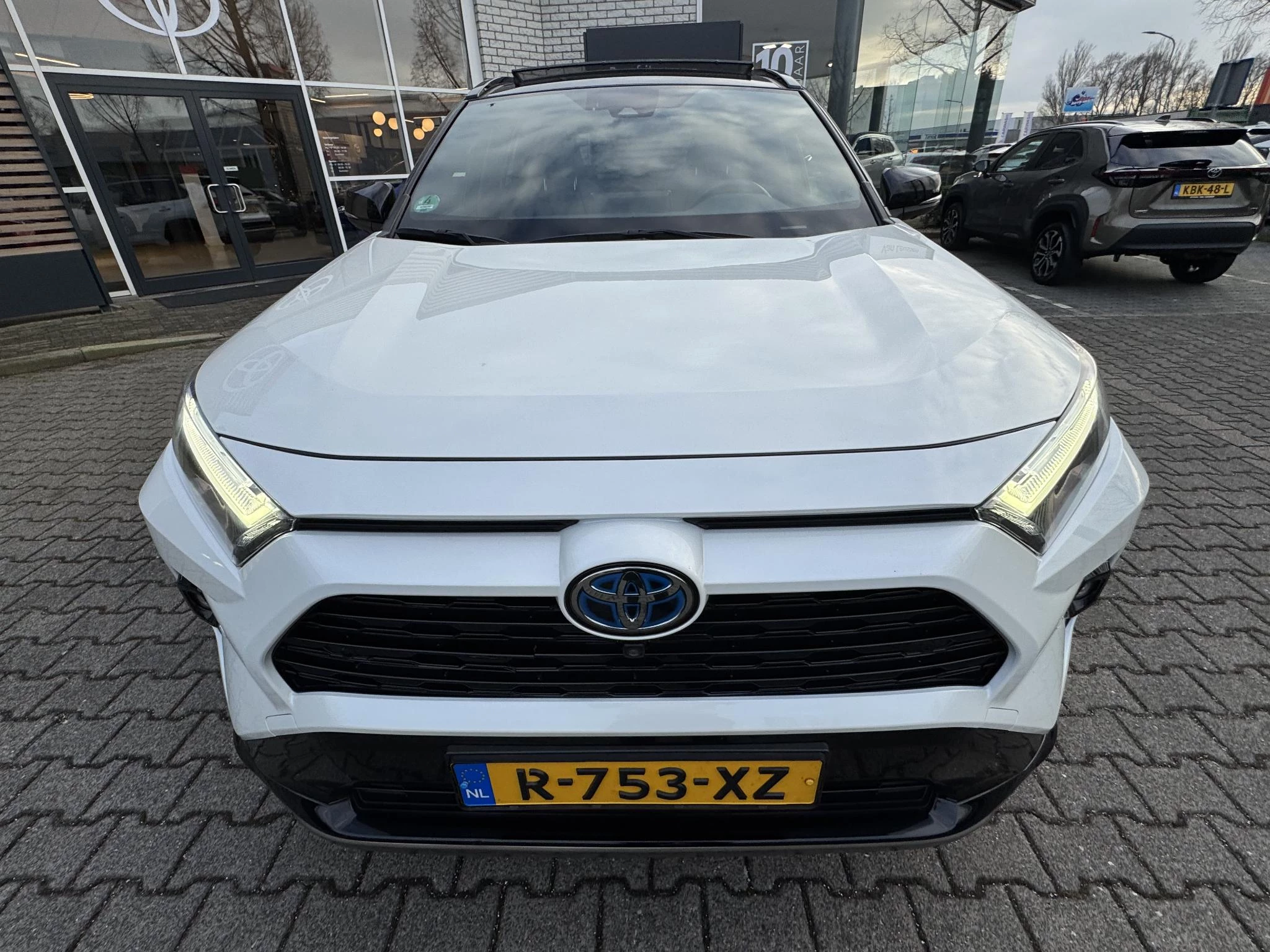 Hoofdafbeelding Toyota RAV4