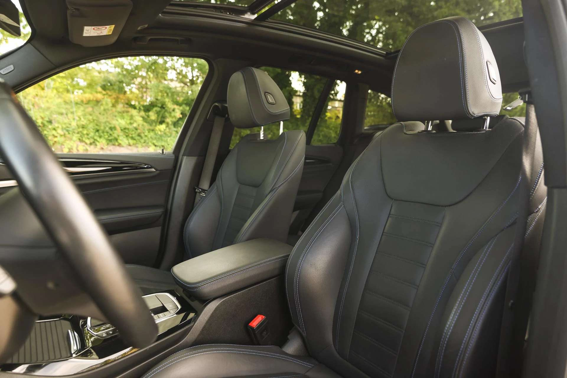 Hoofdafbeelding BMW iX3