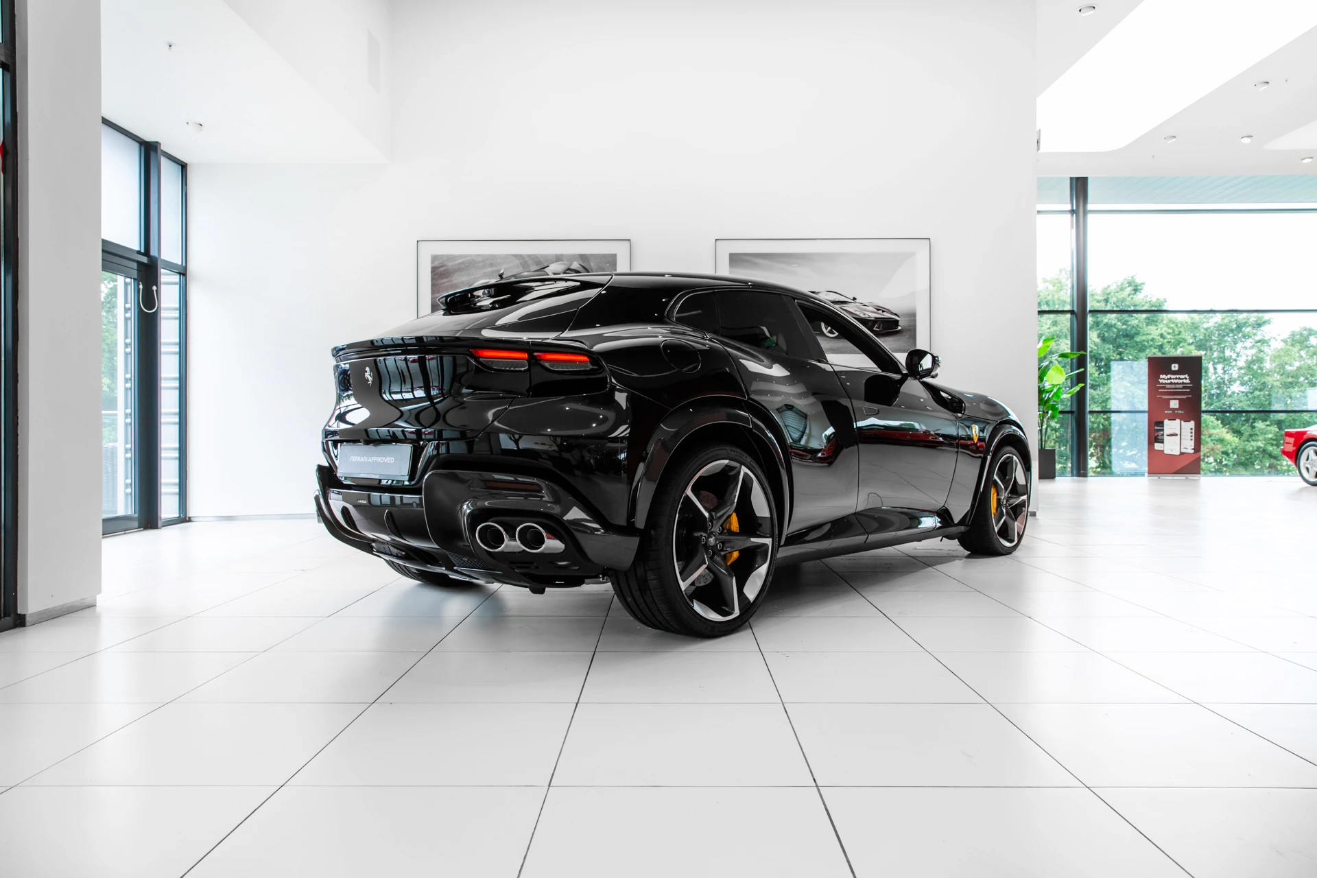Hoofdafbeelding Ferrari Purosangue