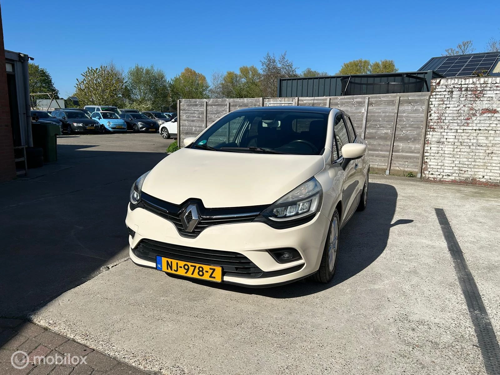 Hoofdafbeelding Renault Clio