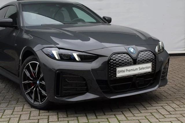 Hoofdafbeelding BMW i4