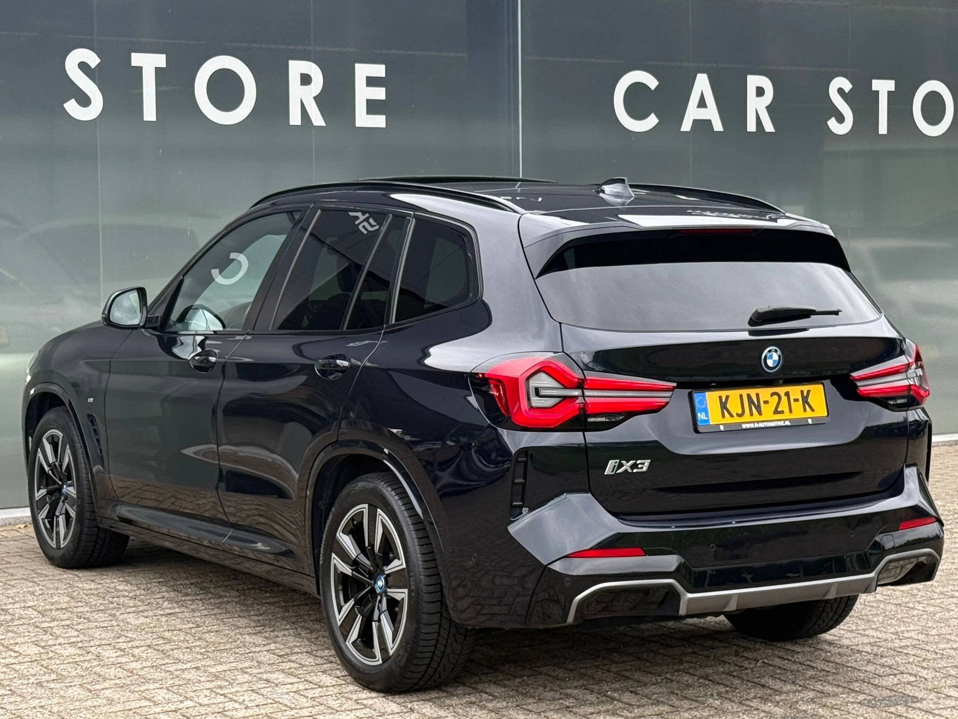 Hoofdafbeelding BMW iX3