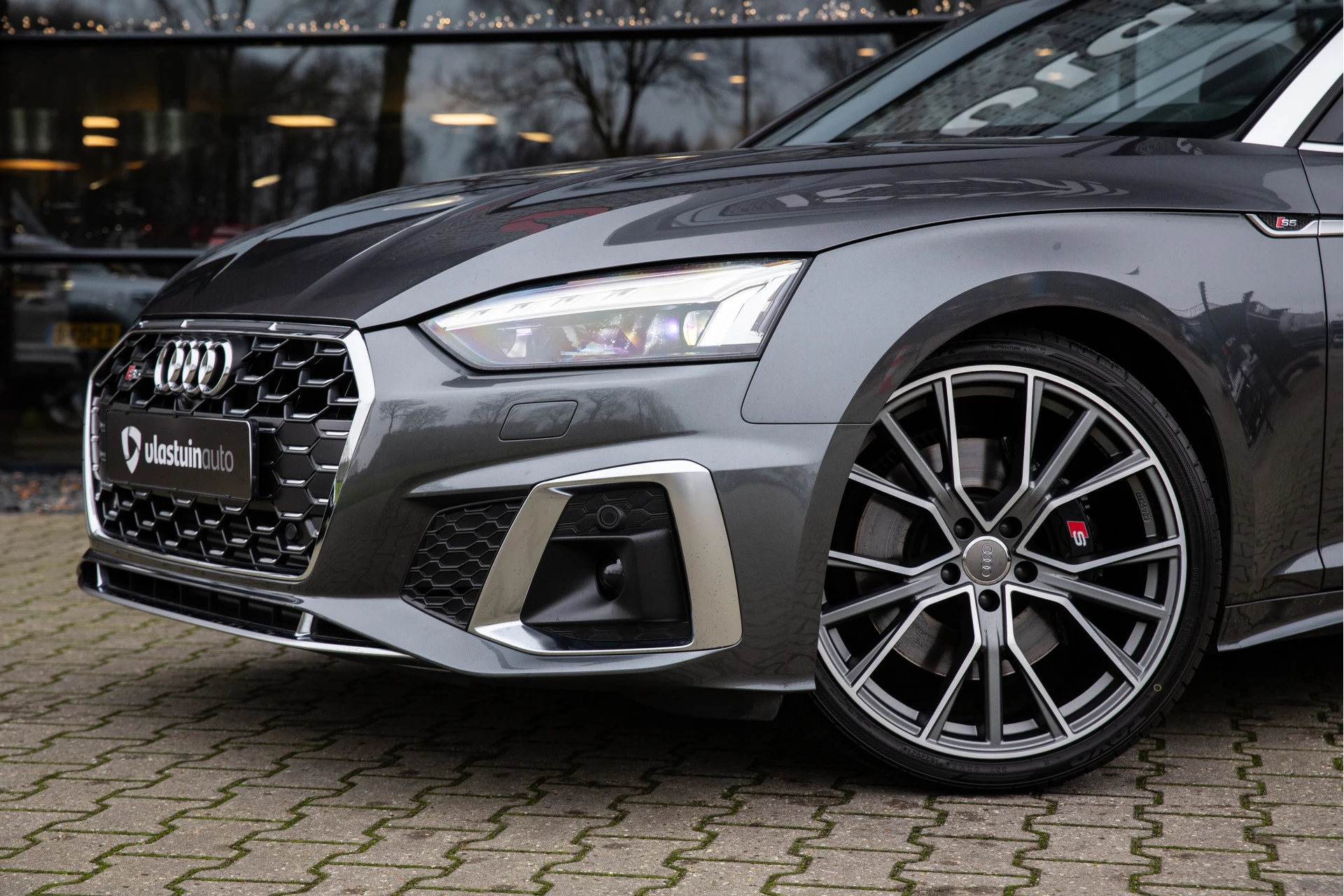 Hoofdafbeelding Audi S5