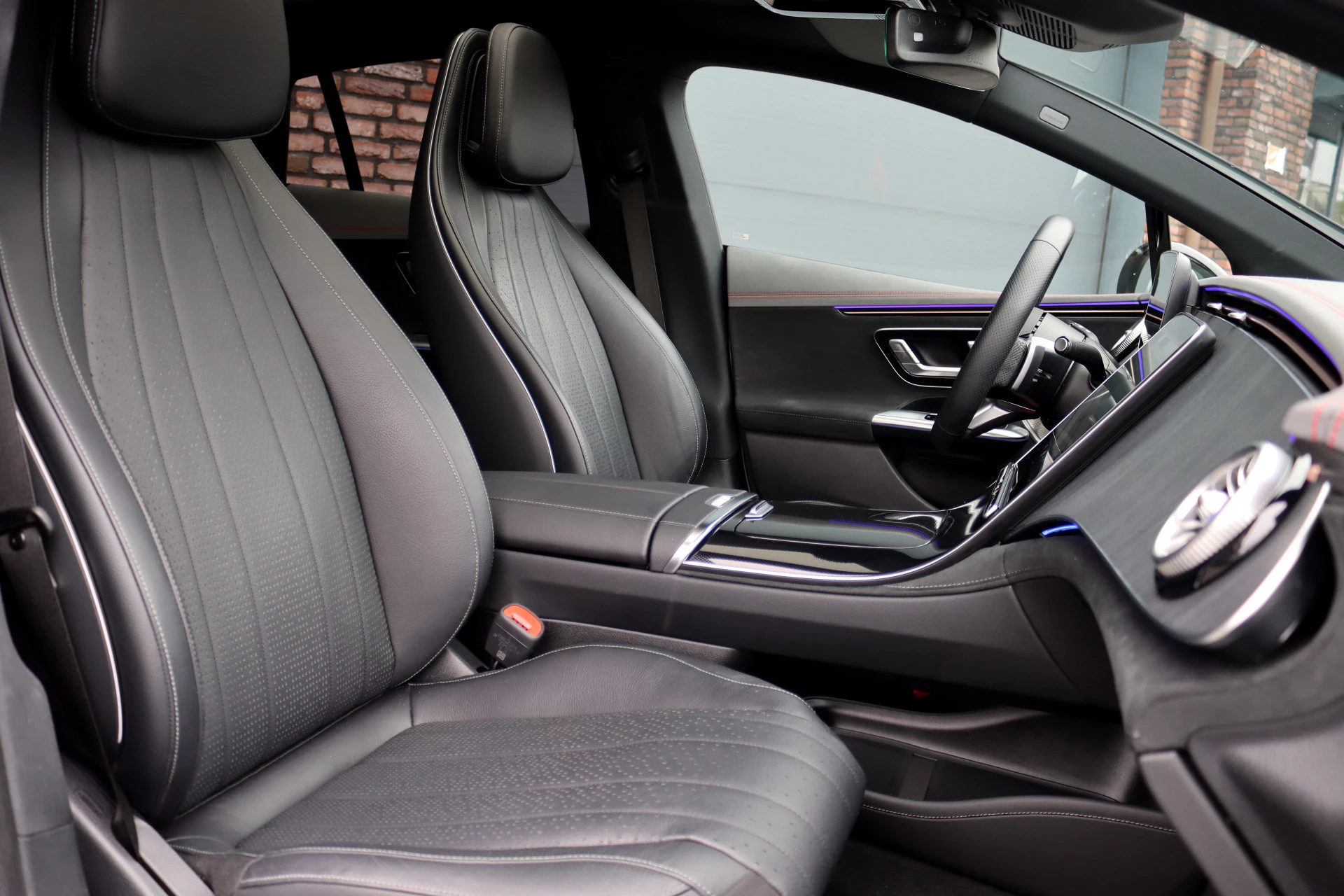 Hoofdafbeelding Mercedes-Benz EQE