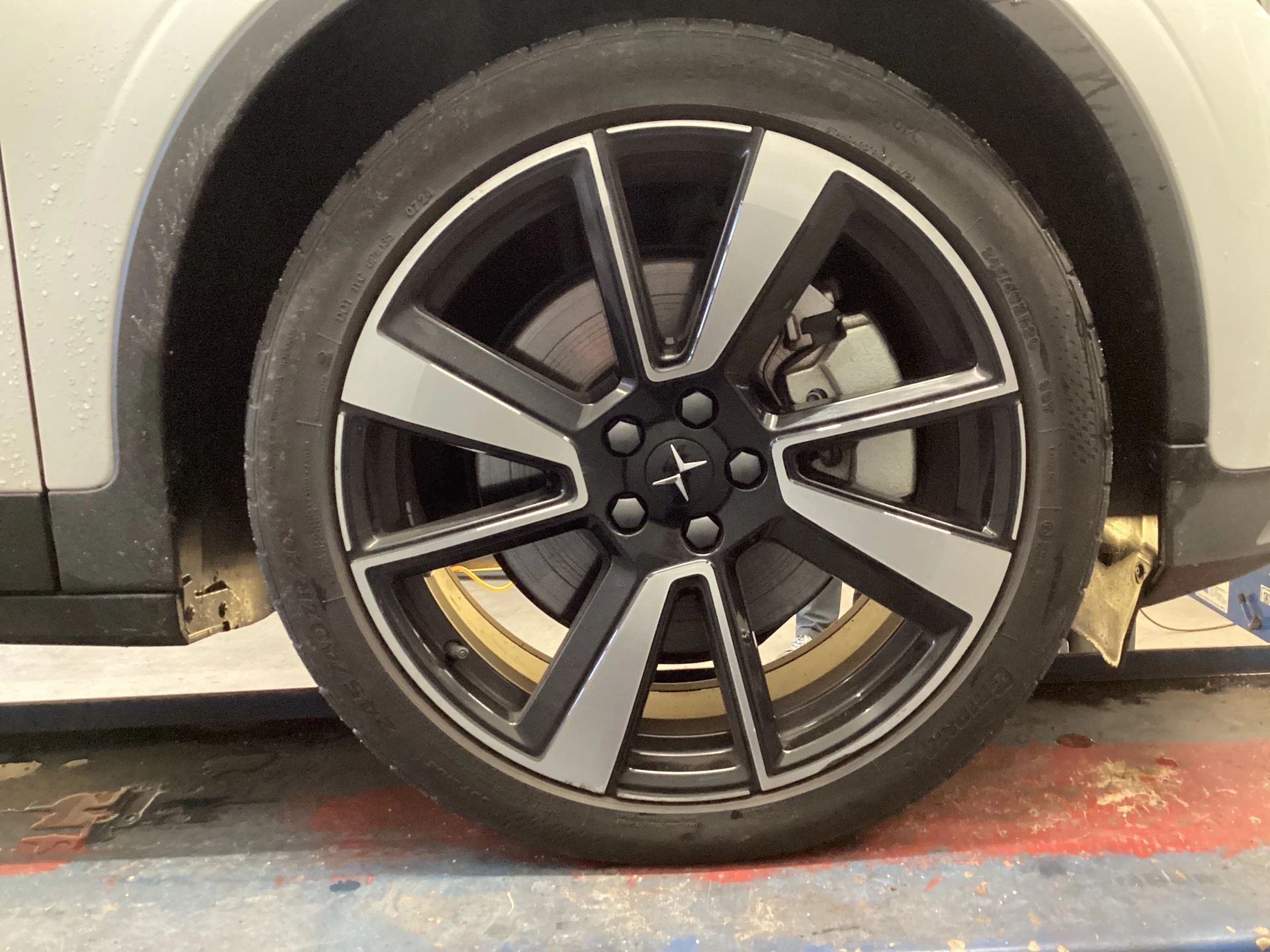 Hoofdafbeelding Polestar 2