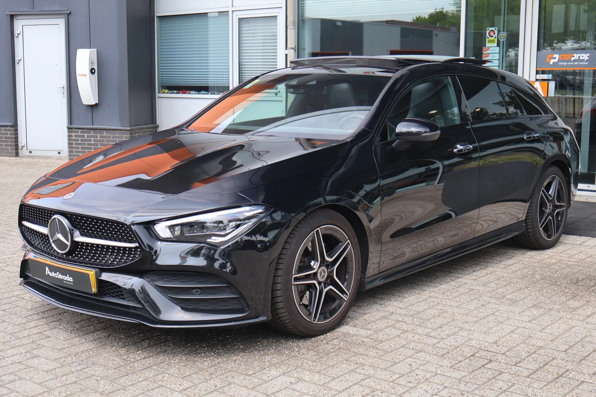Hoofdafbeelding Mercedes-Benz CLA