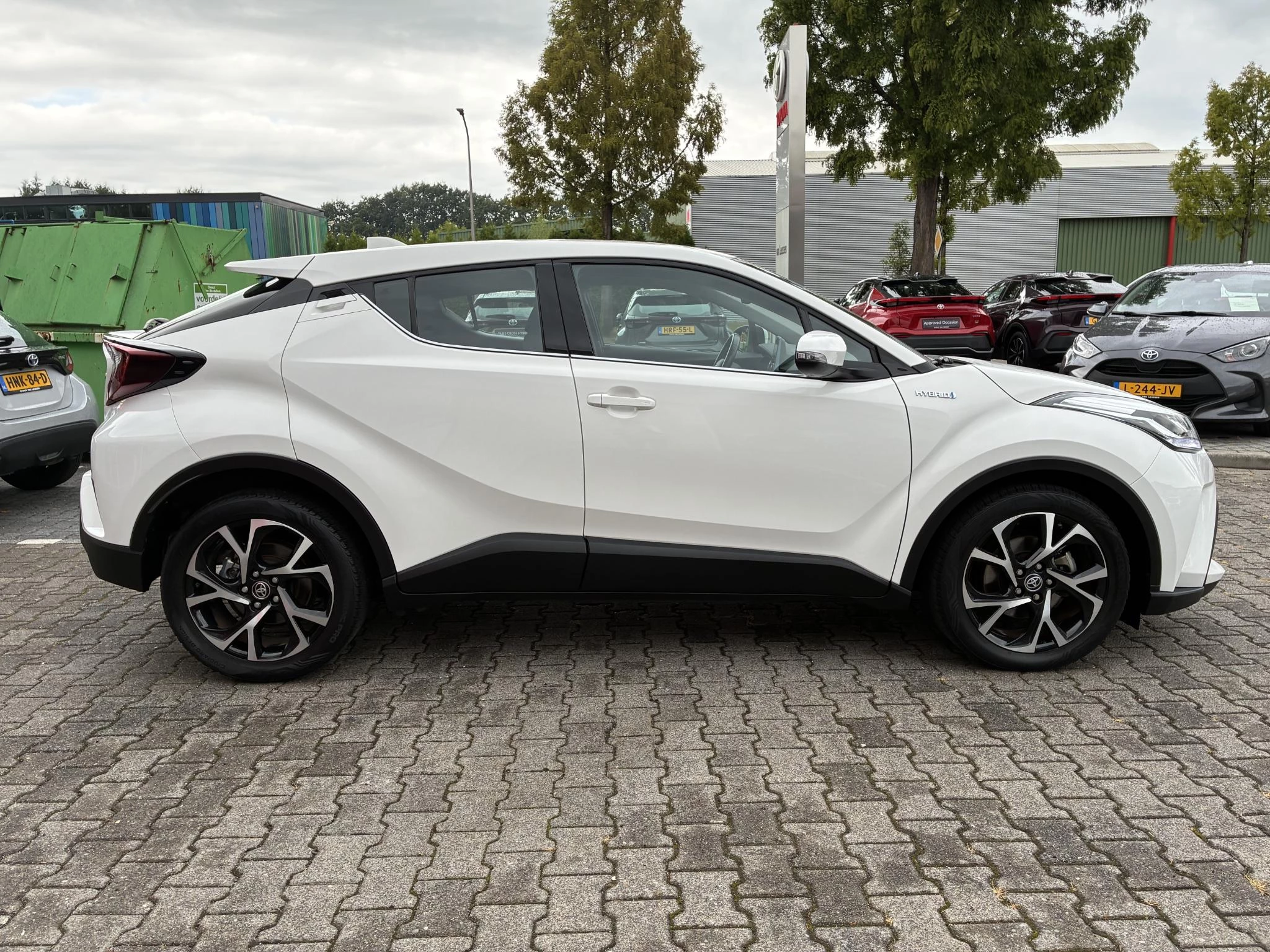 Hoofdafbeelding Toyota C-HR