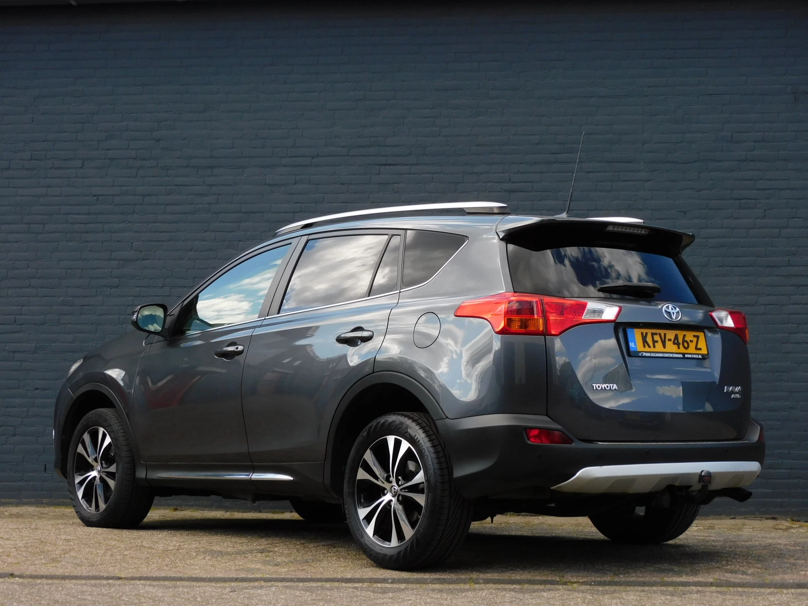 Hoofdafbeelding Toyota RAV4