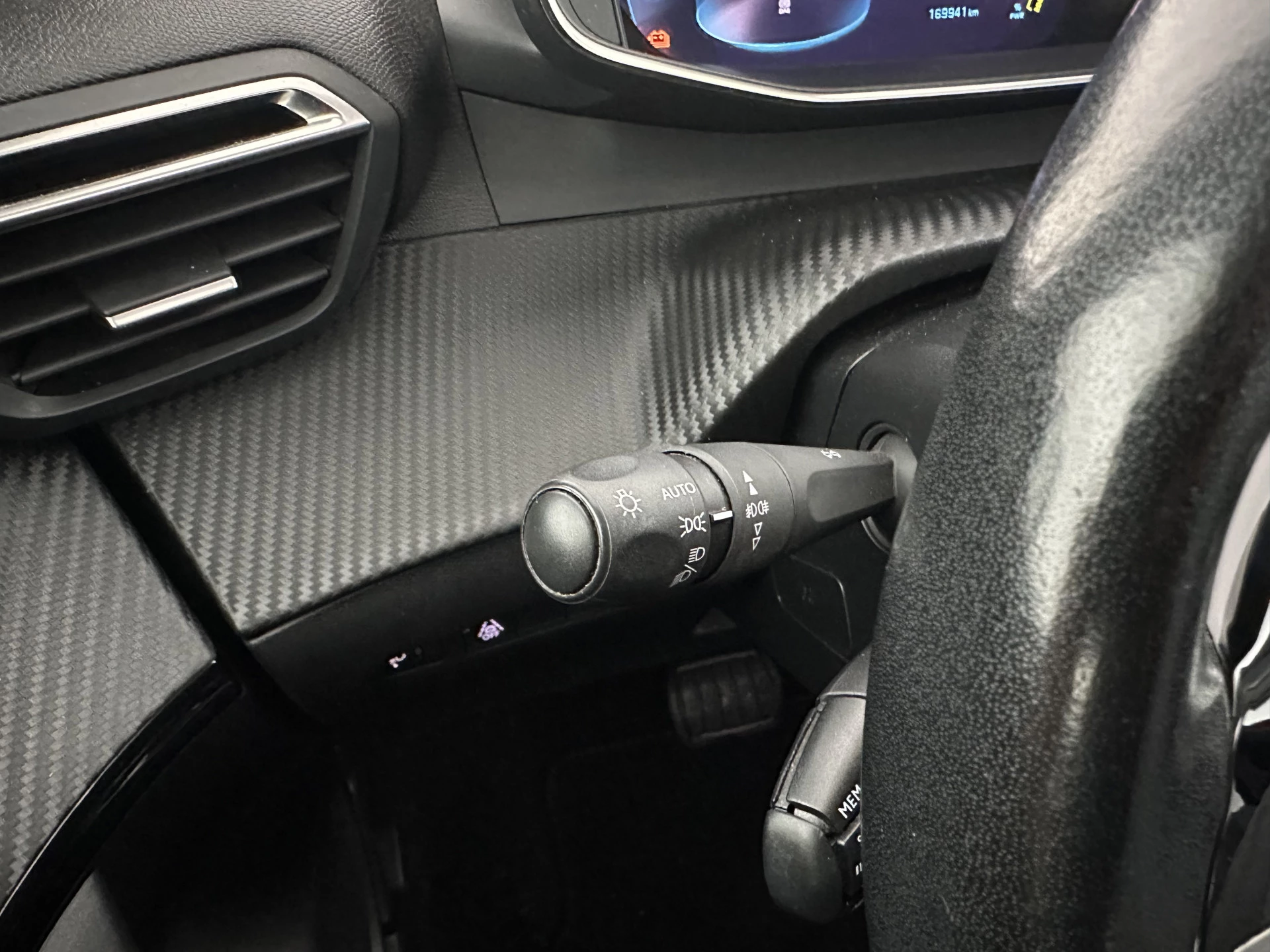 Hoofdafbeelding Peugeot e-2008