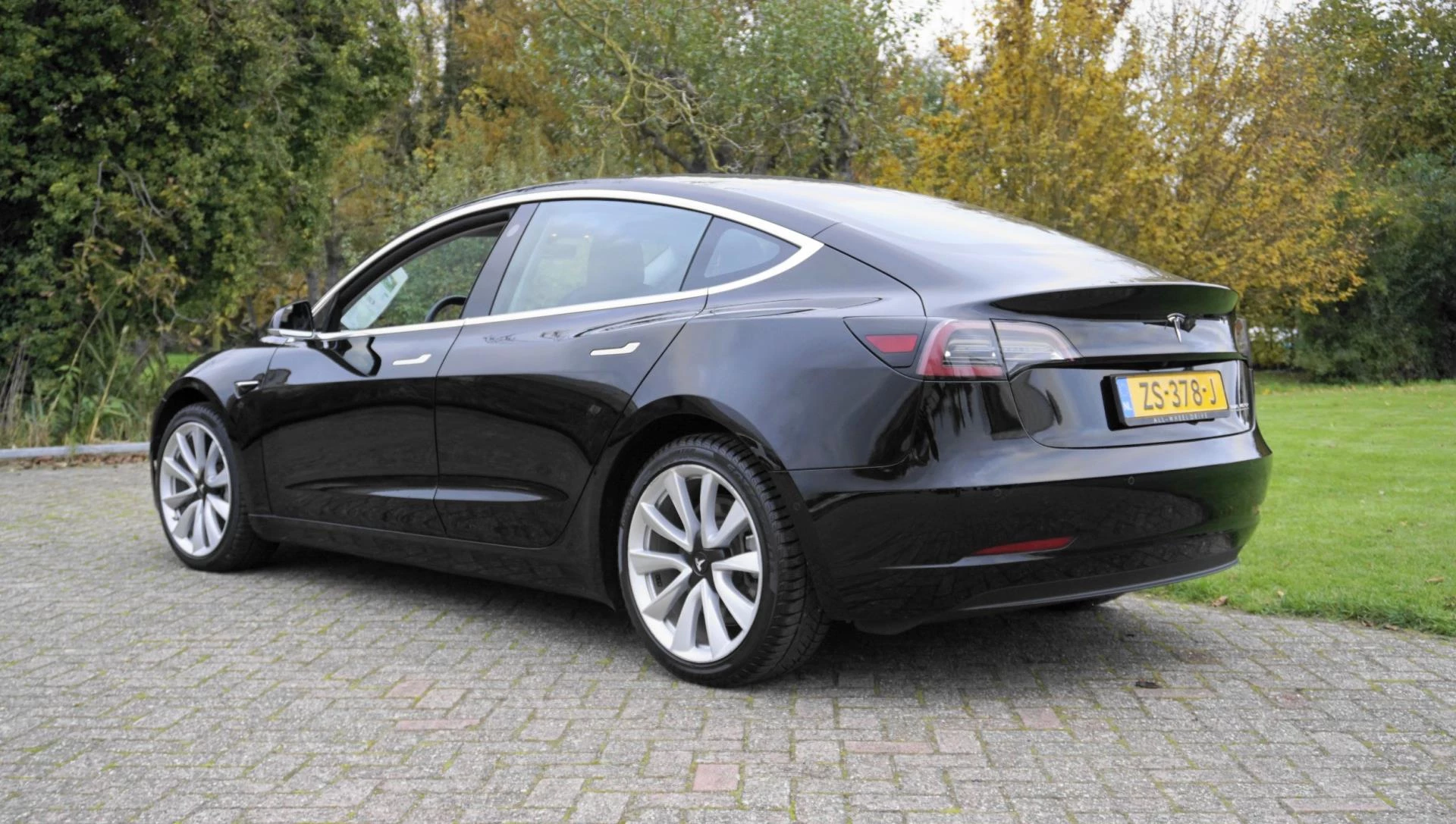 Hoofdafbeelding Tesla Model 3