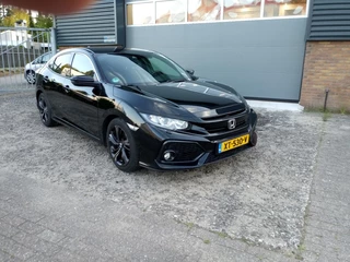 Hoofdafbeelding Honda Civic Honda Civic 5 Drs 1.0Vtec Elegance CVT 1e eigenaar