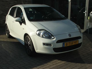 Hoofdafbeelding Fiat Punto Fiat Punto 0.9 TwinAir Street Easy CRUISE/TREKHAAK