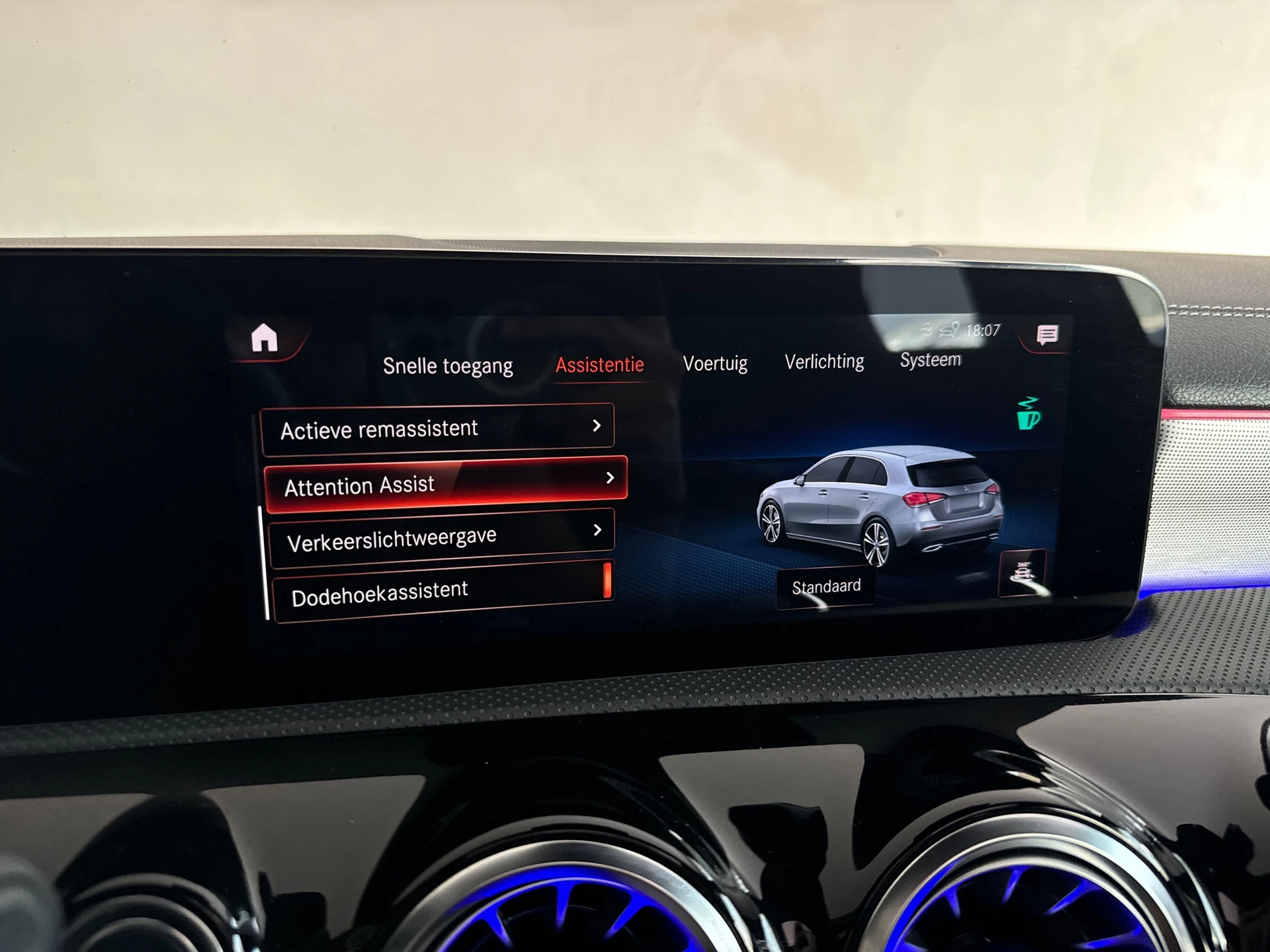 Hoofdafbeelding Mercedes-Benz A-Klasse