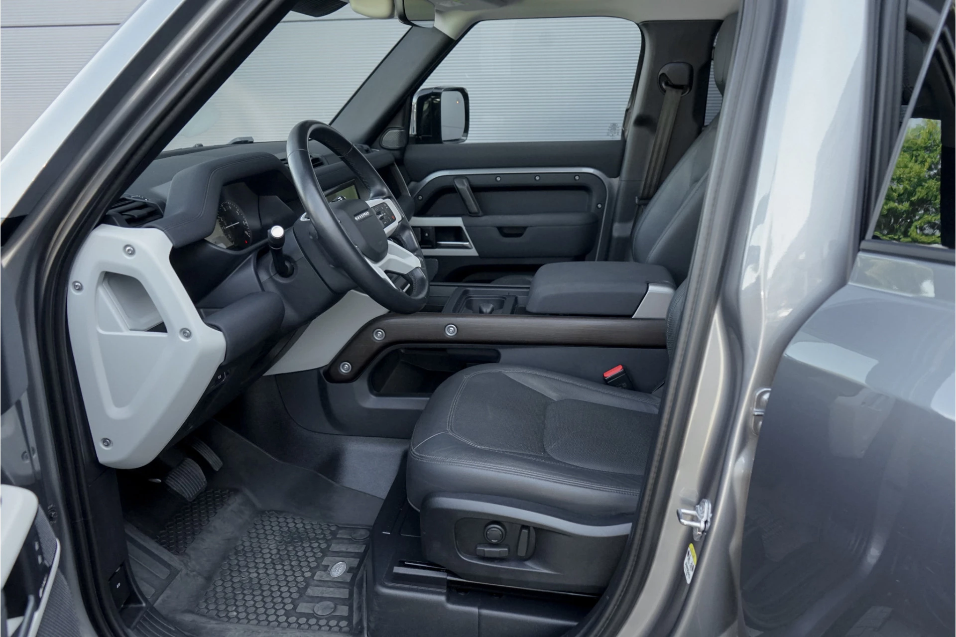Hoofdafbeelding Land Rover Defender