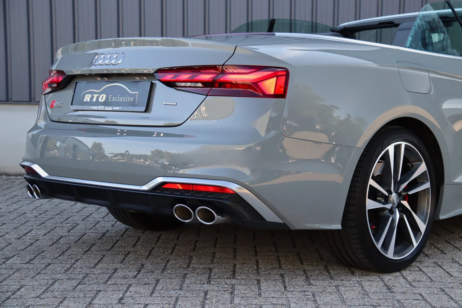 Hoofdafbeelding Audi S5