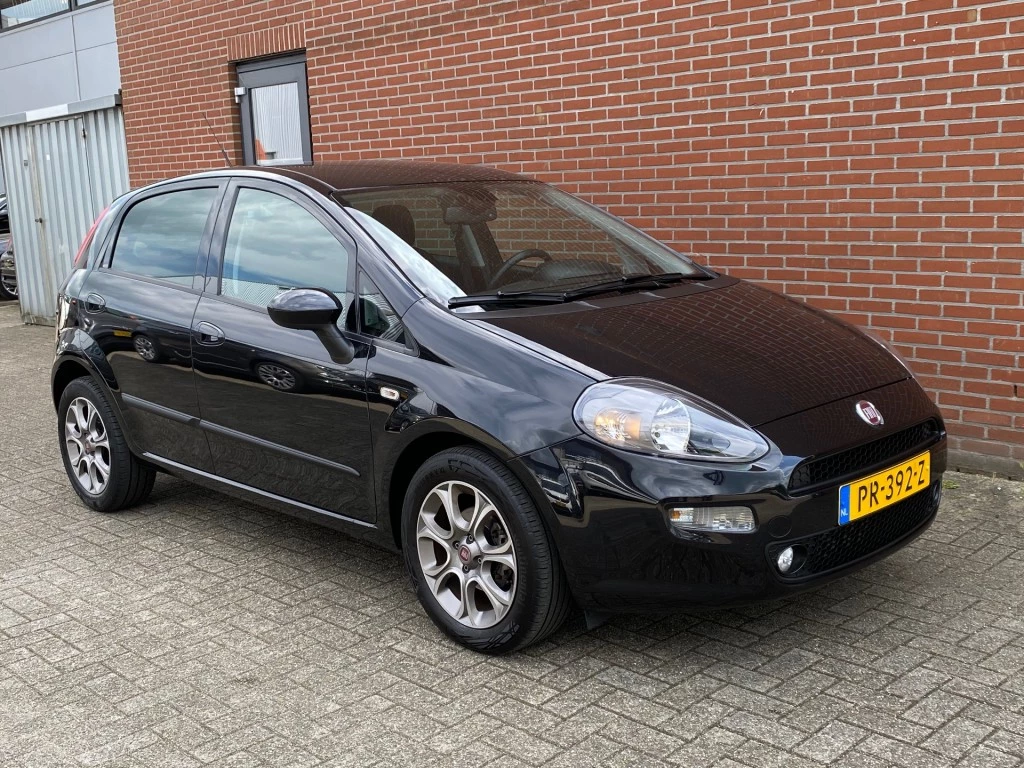 Hoofdafbeelding Fiat Punto
