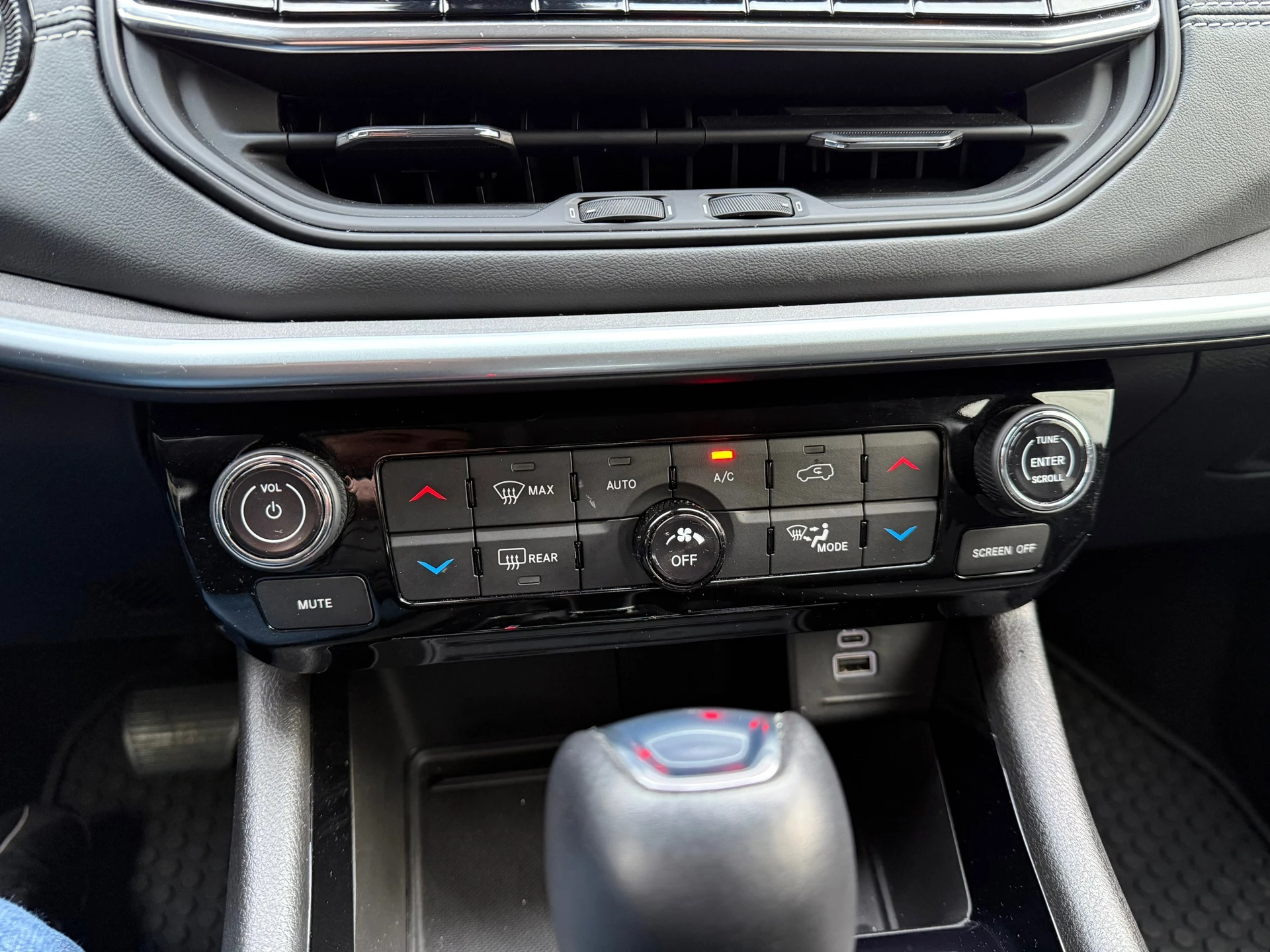 Hoofdafbeelding Jeep Compass