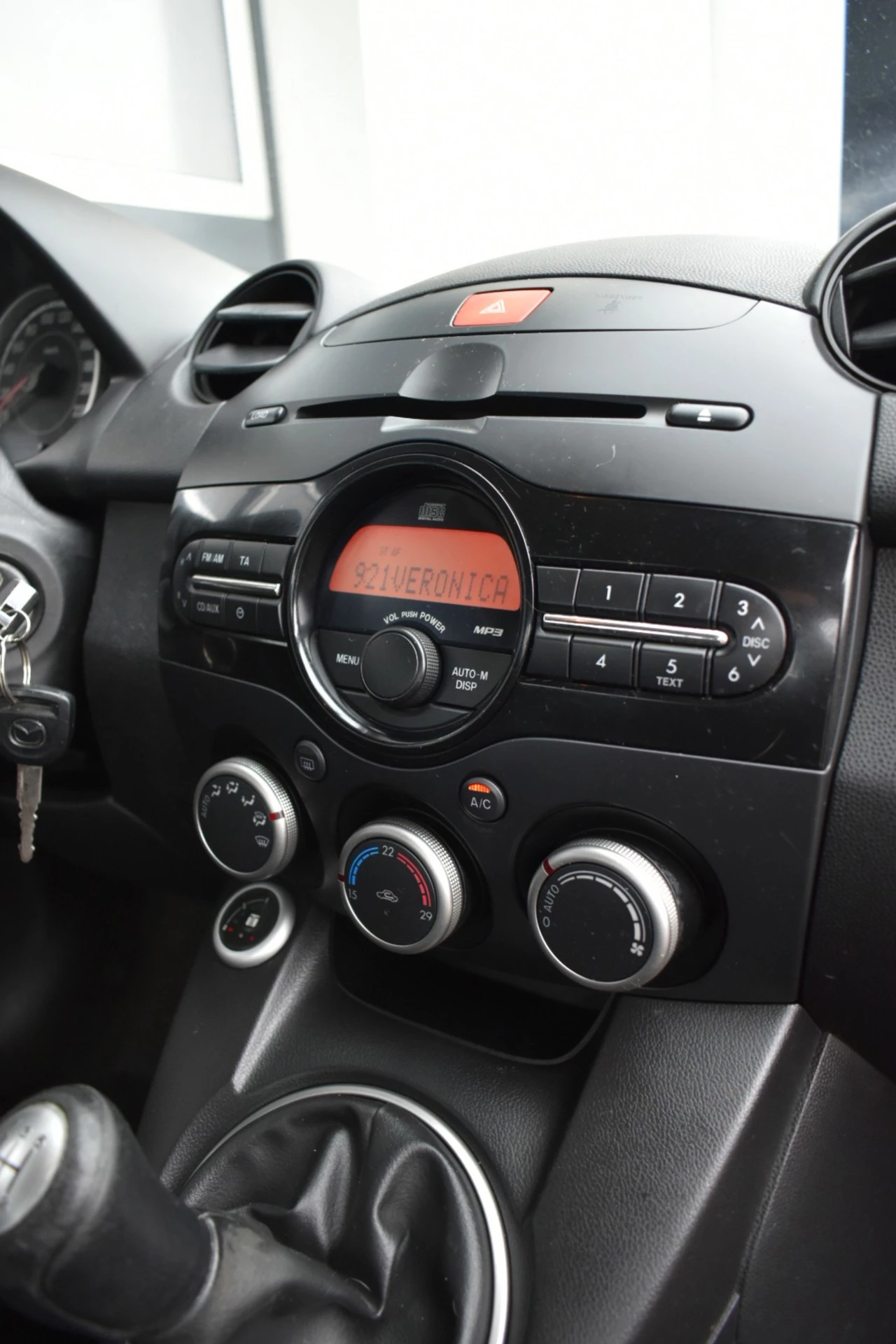 Hoofdafbeelding Mazda 2