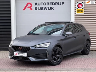 Hoofdafbeelding CUPRA Leon Sportstourer Cupra Leon Sportstourer 1.4 e-Hybrid VZ Pano/Camera/Memory