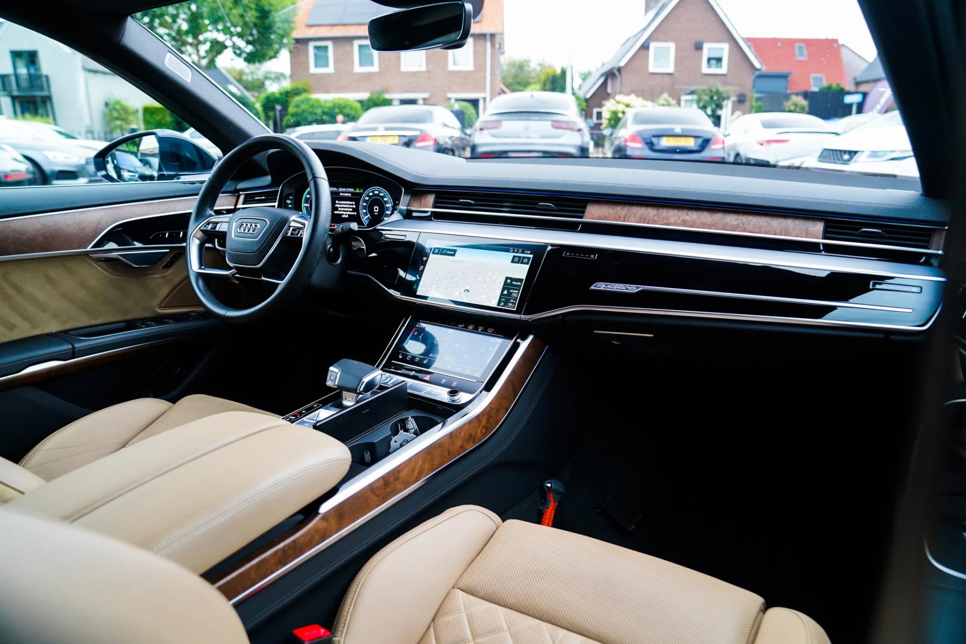 Hoofdafbeelding Audi A8