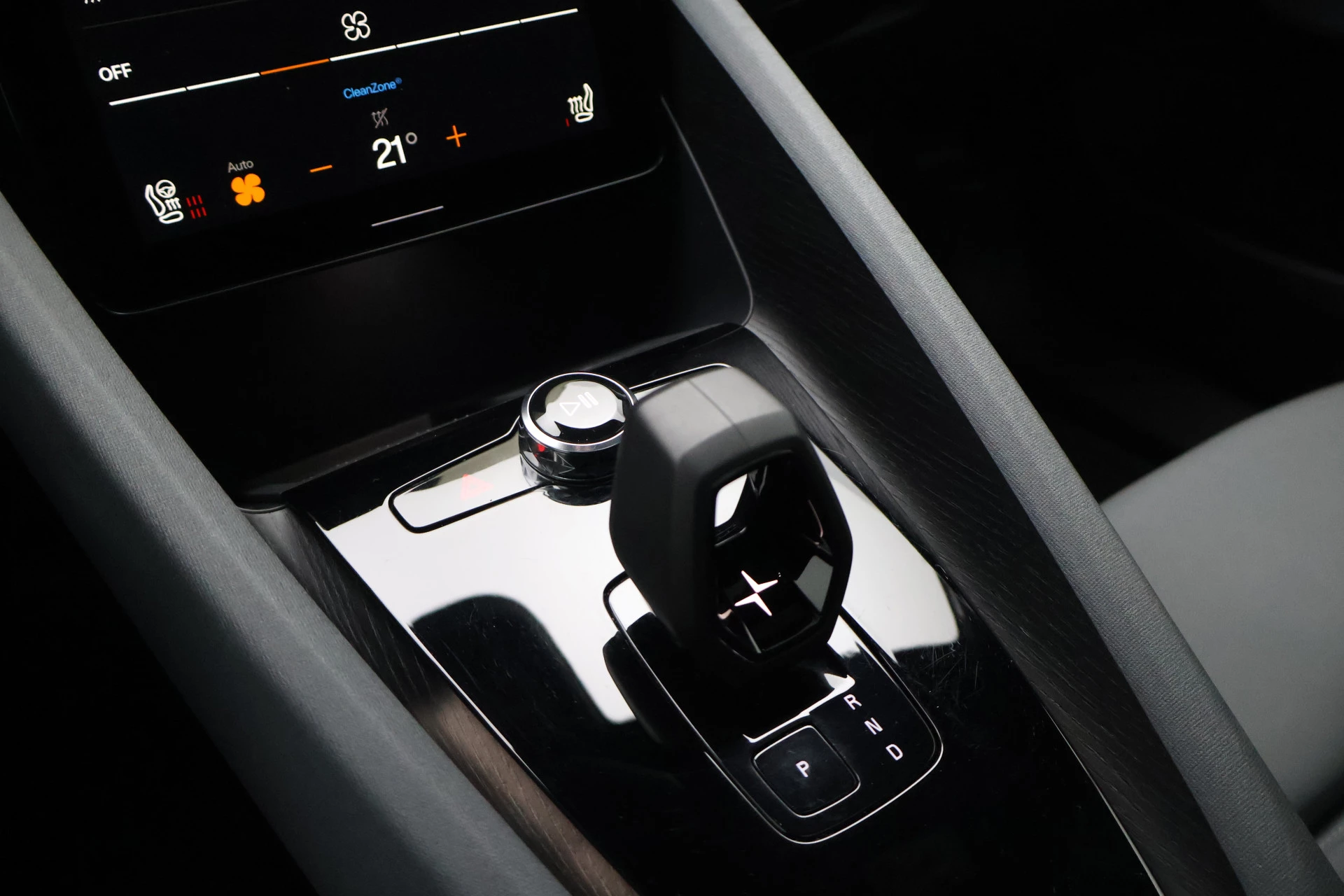 Hoofdafbeelding Polestar 2