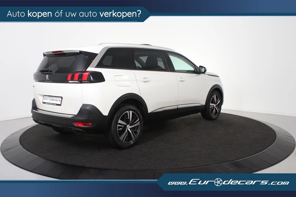 Hoofdafbeelding Peugeot 5008