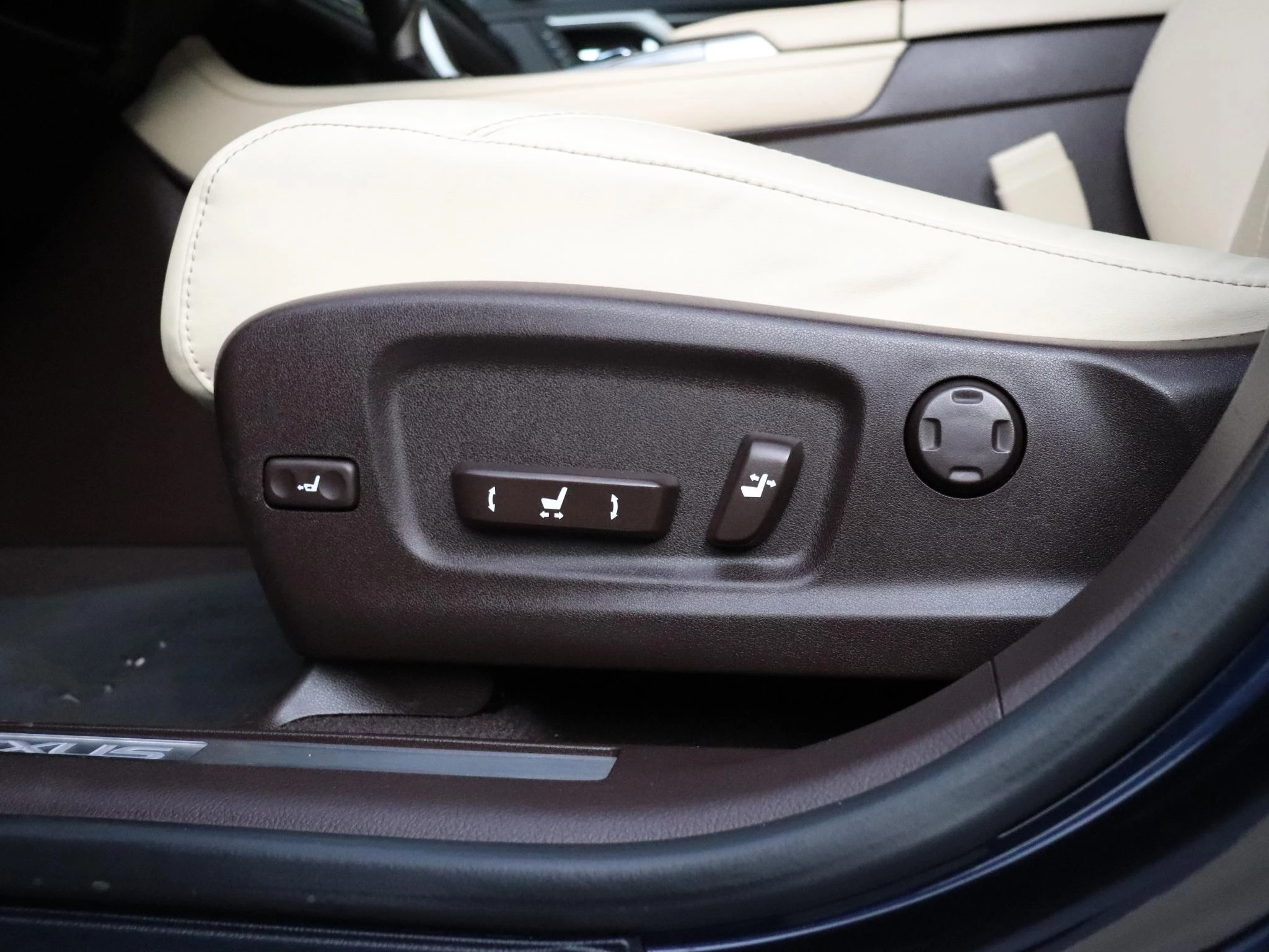 Hoofdafbeelding Lexus RX