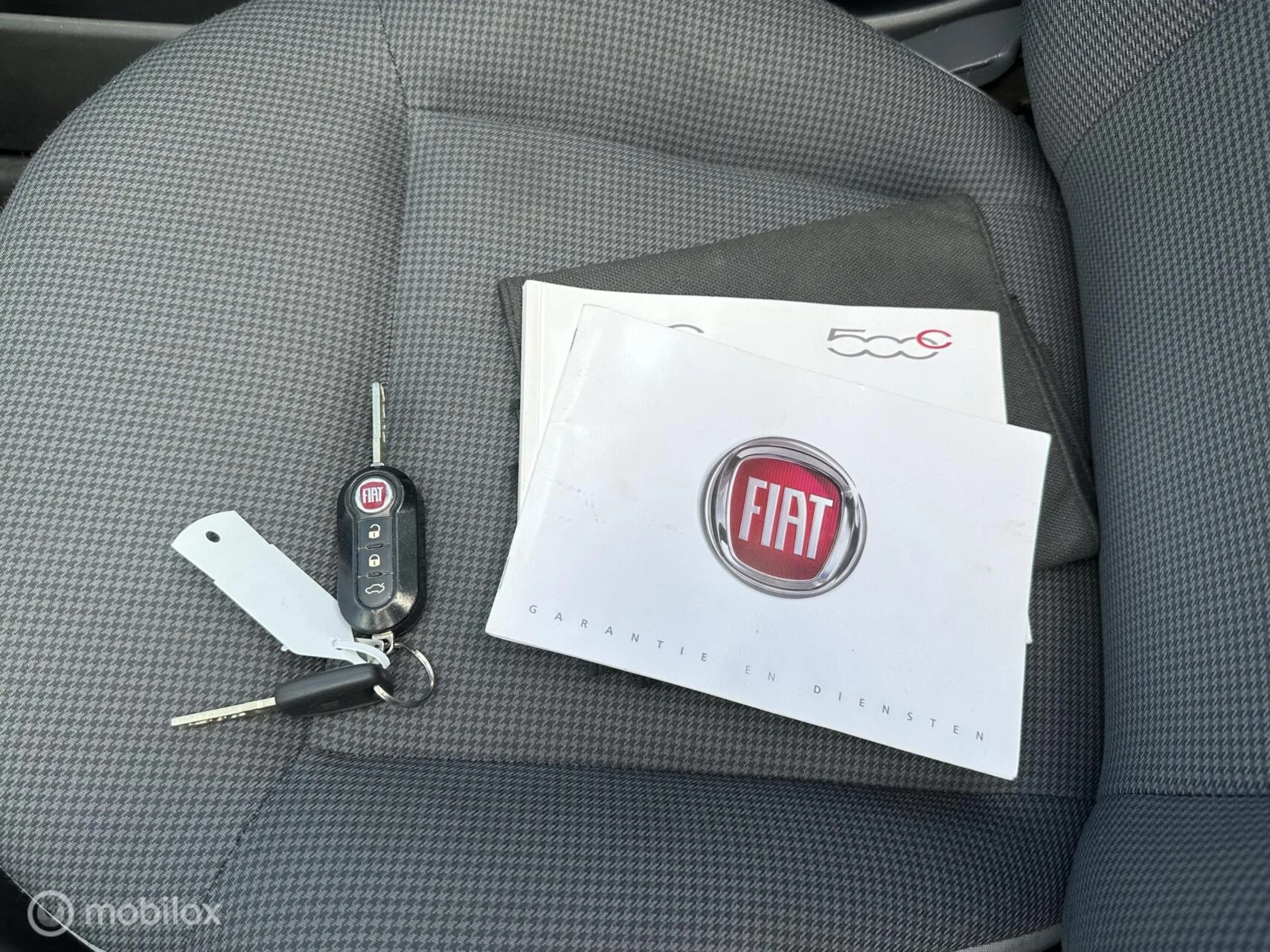 Hoofdafbeelding Fiat 500C