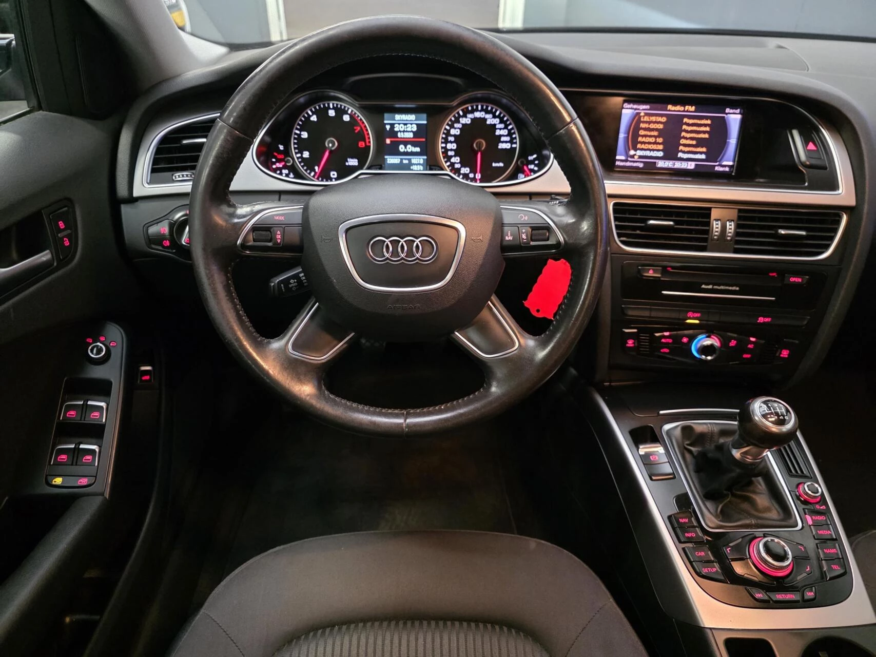 Hoofdafbeelding Audi A4