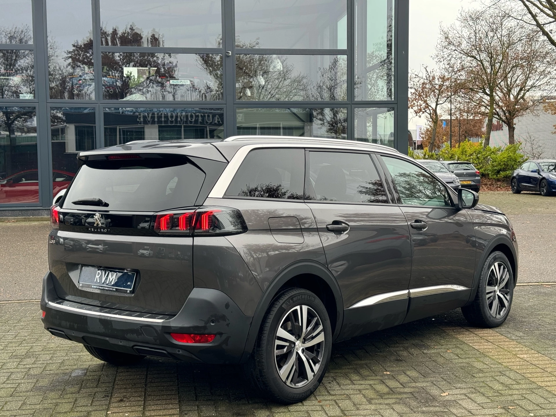 Hoofdafbeelding Peugeot 5008