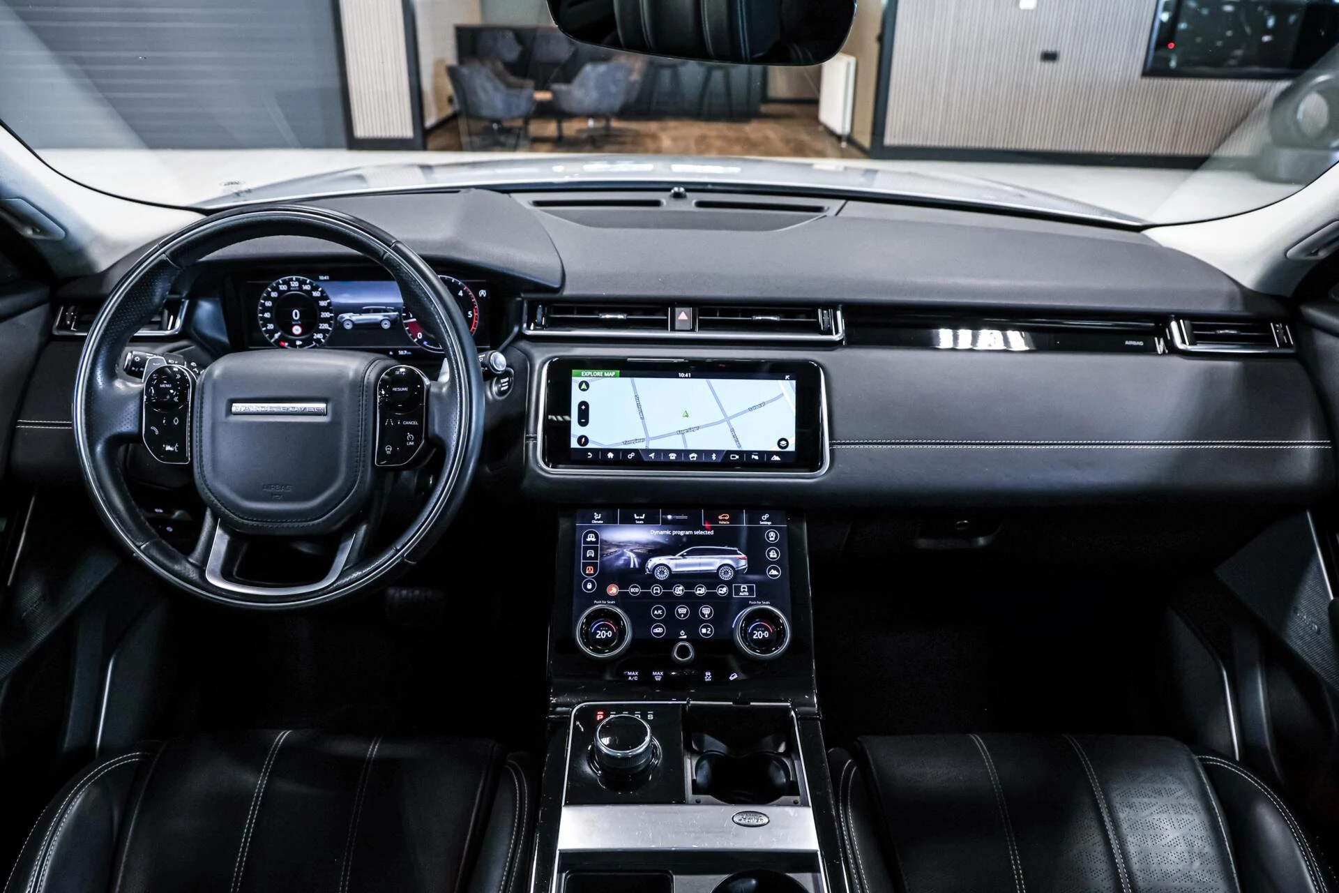 Hoofdafbeelding Land Rover Range Rover Velar
